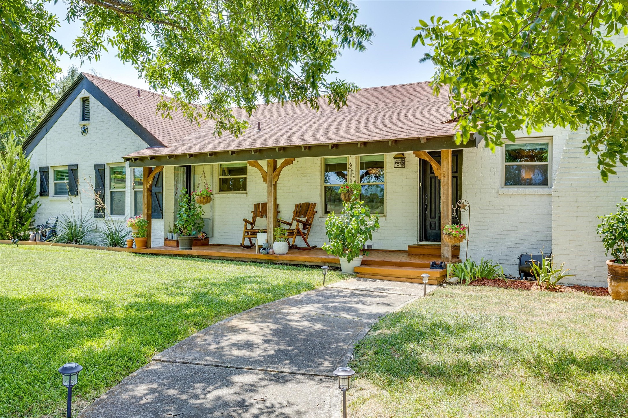 13800 Llano Drive