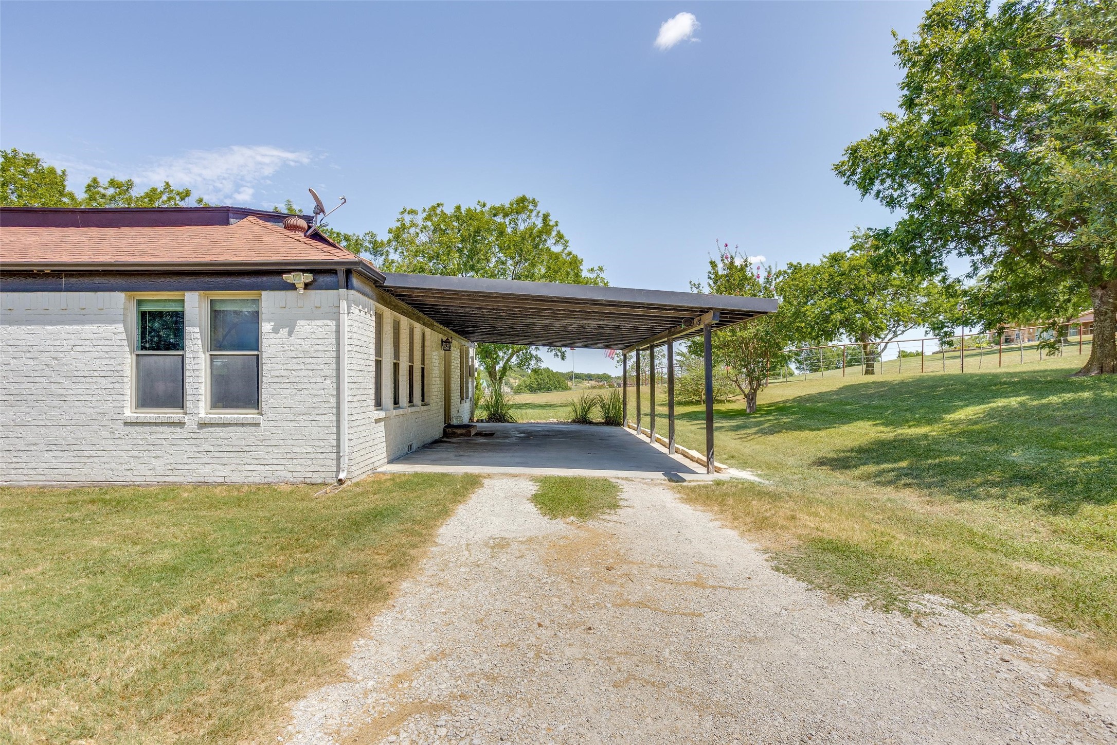 13800 Llano Drive