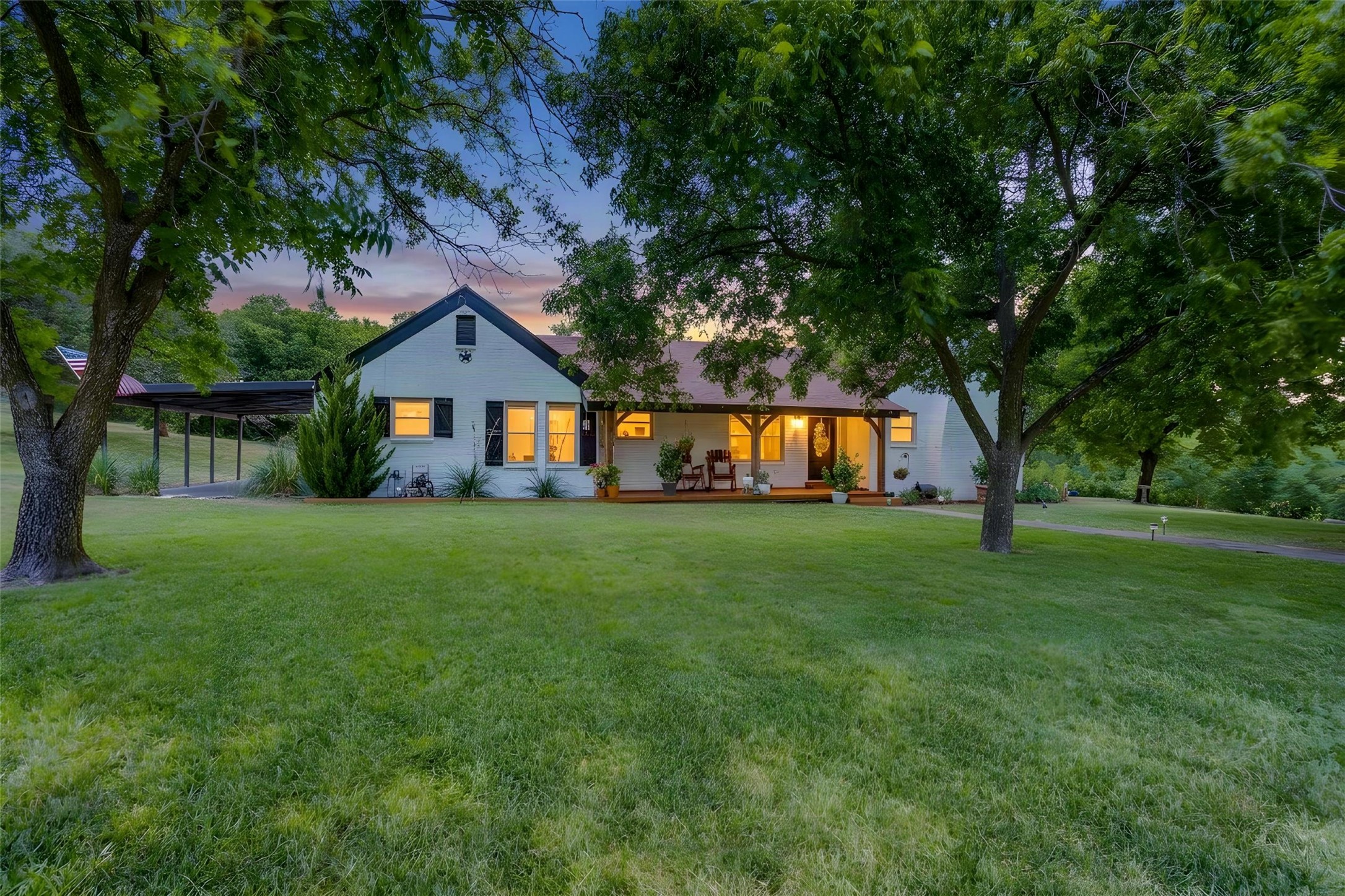 13800 Llano Drive