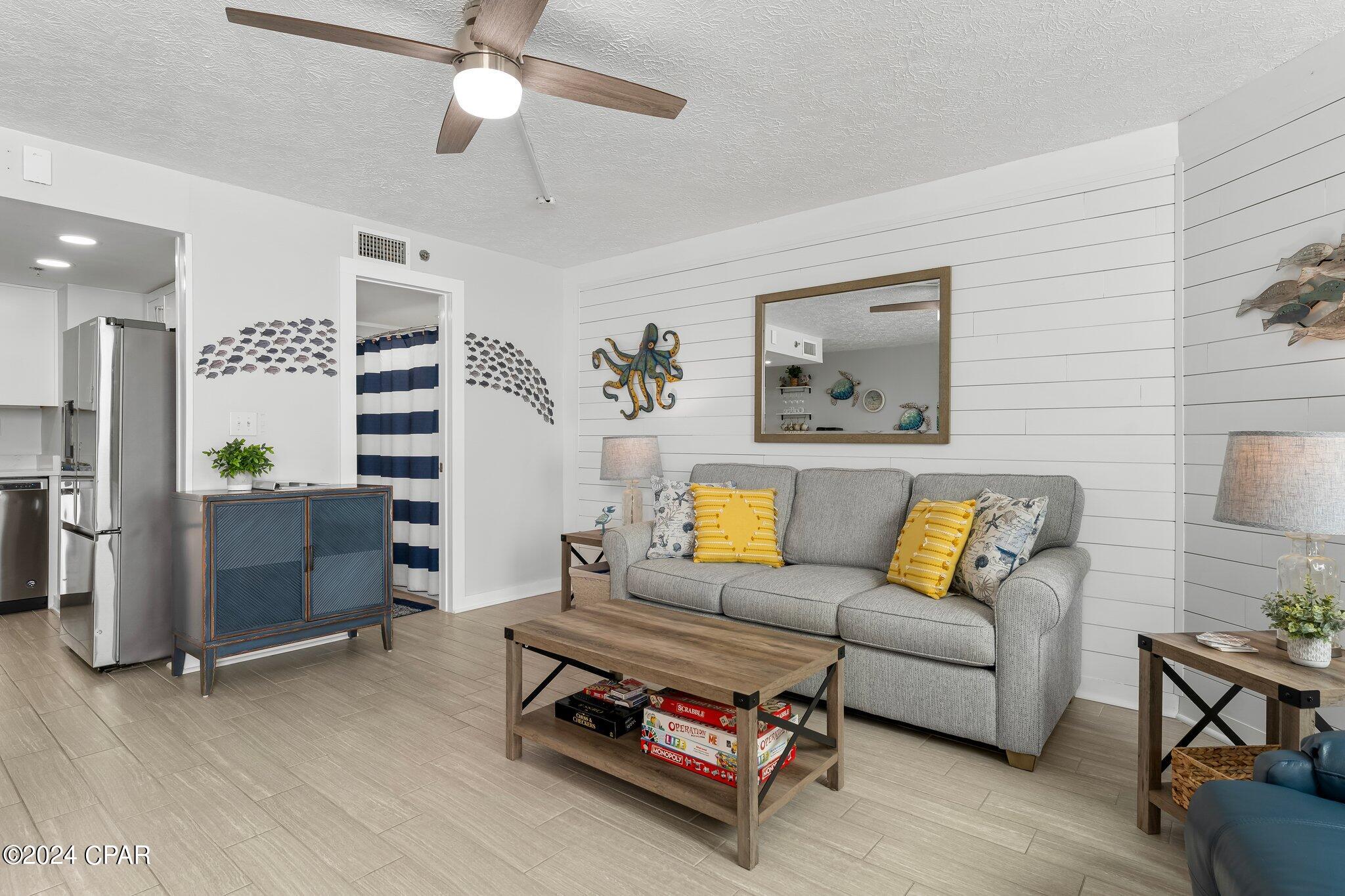 9850 S Thomas Drive 603W