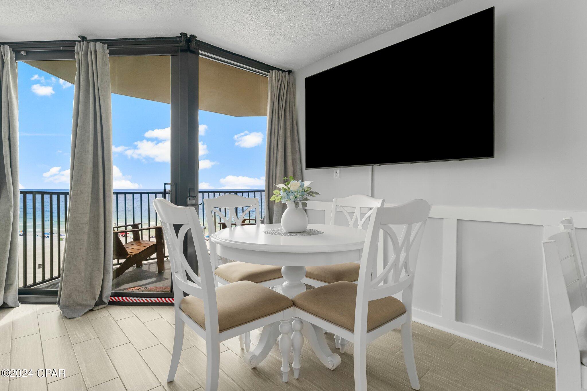 9850 S Thomas Drive 603W