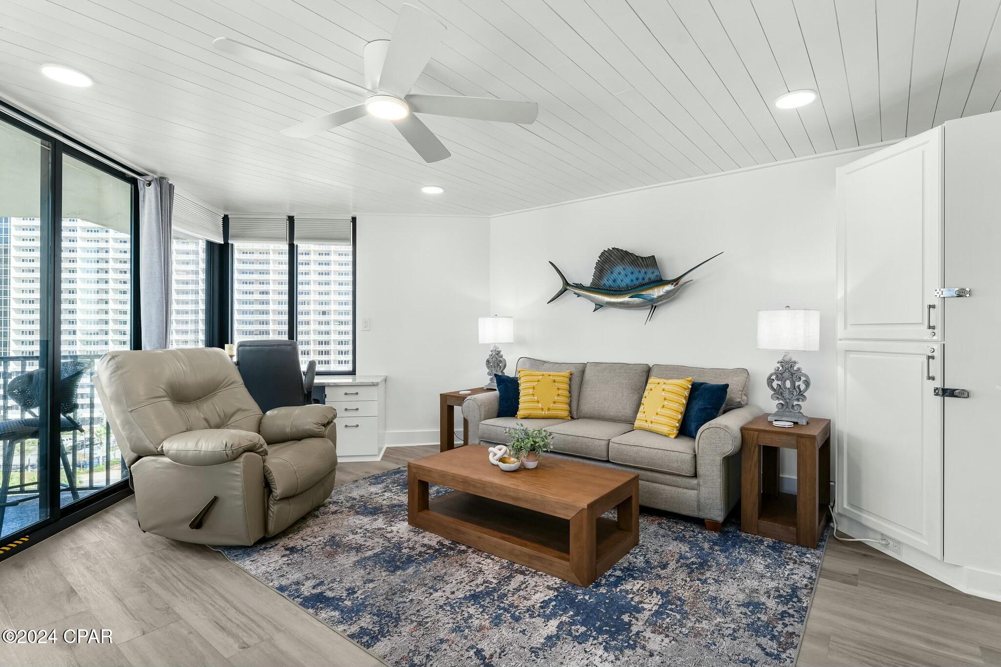 9850 S Thomas Drive 1112E