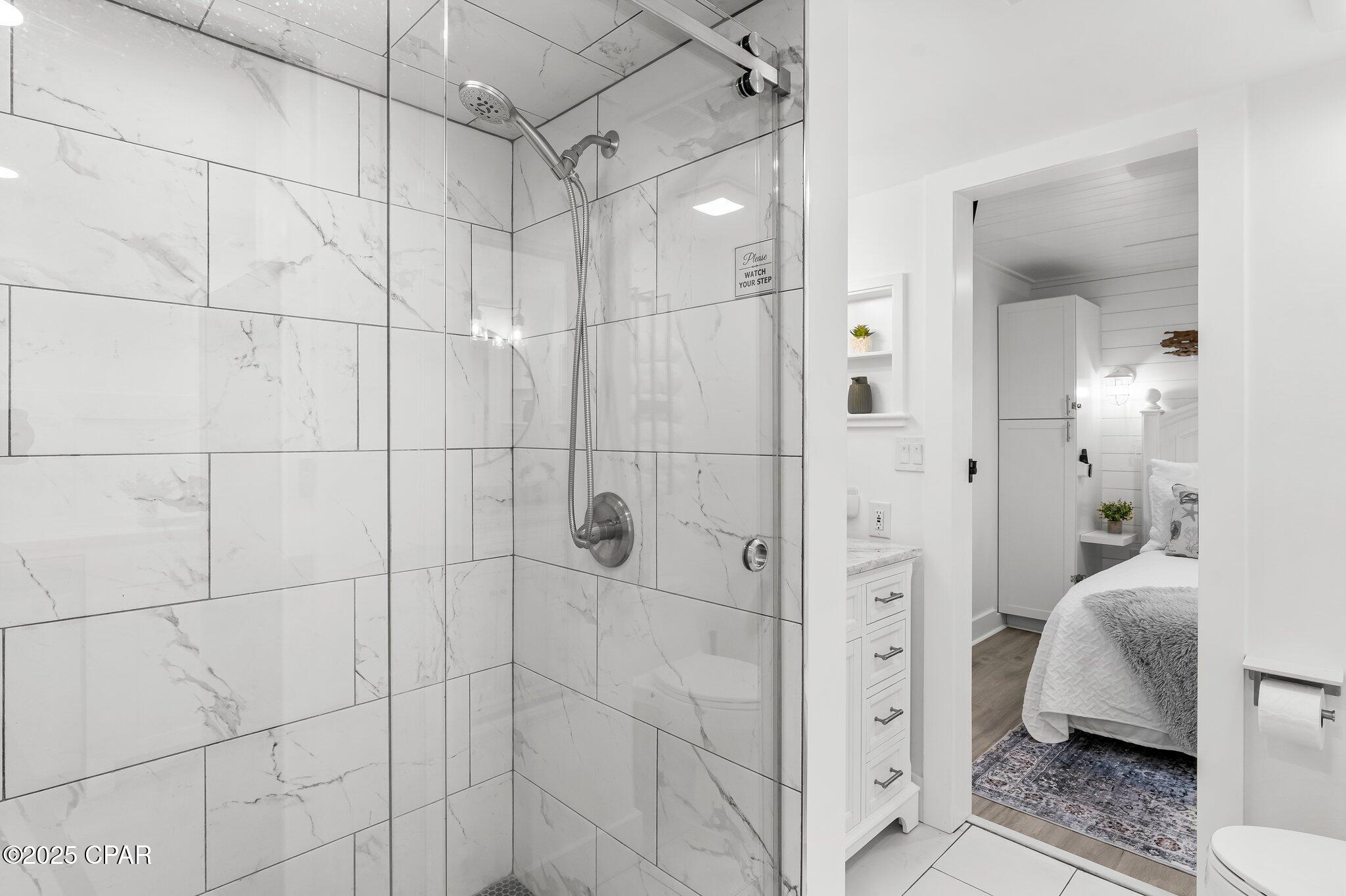 9850 S Thomas Drive 1112E