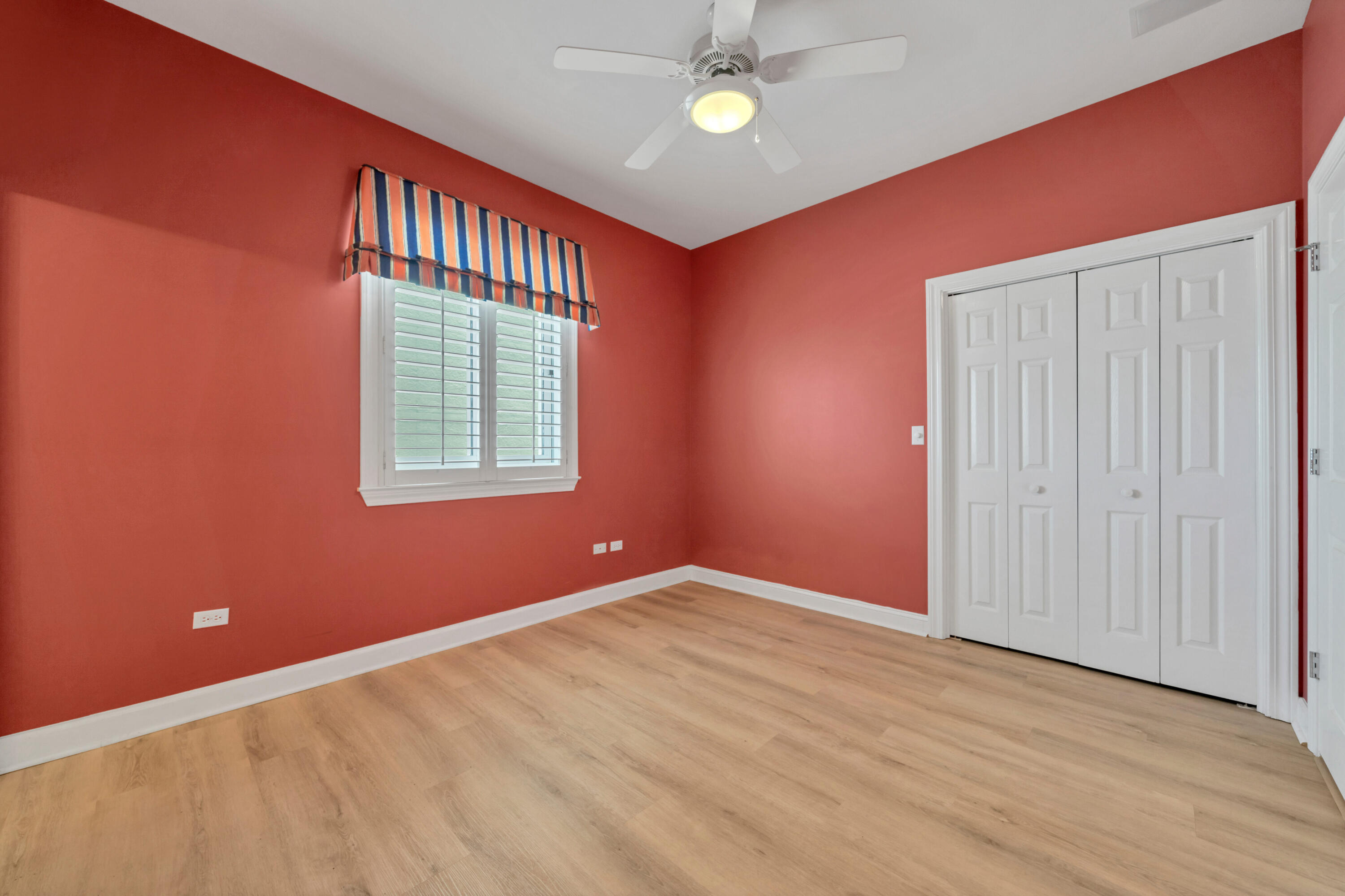 910 Grand Villas Drive 910
