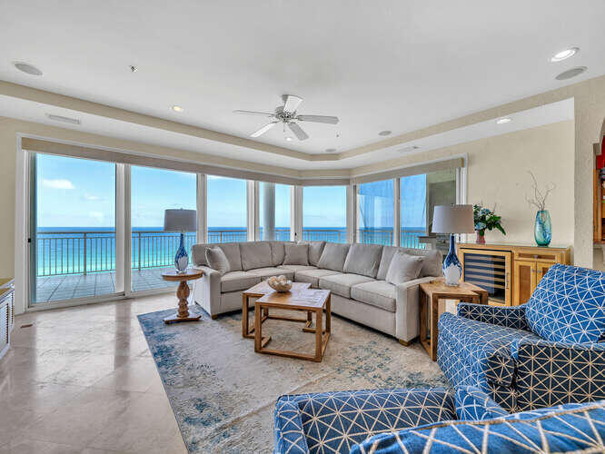 910 Grand Villas Drive 910