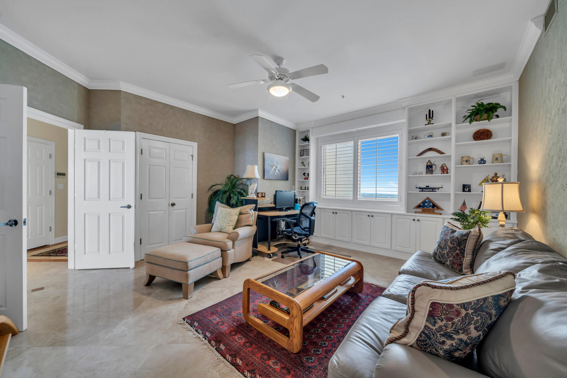 910 Grand Villas Drive 910