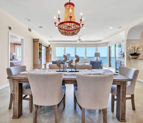 910 Grand Villas Drive 910