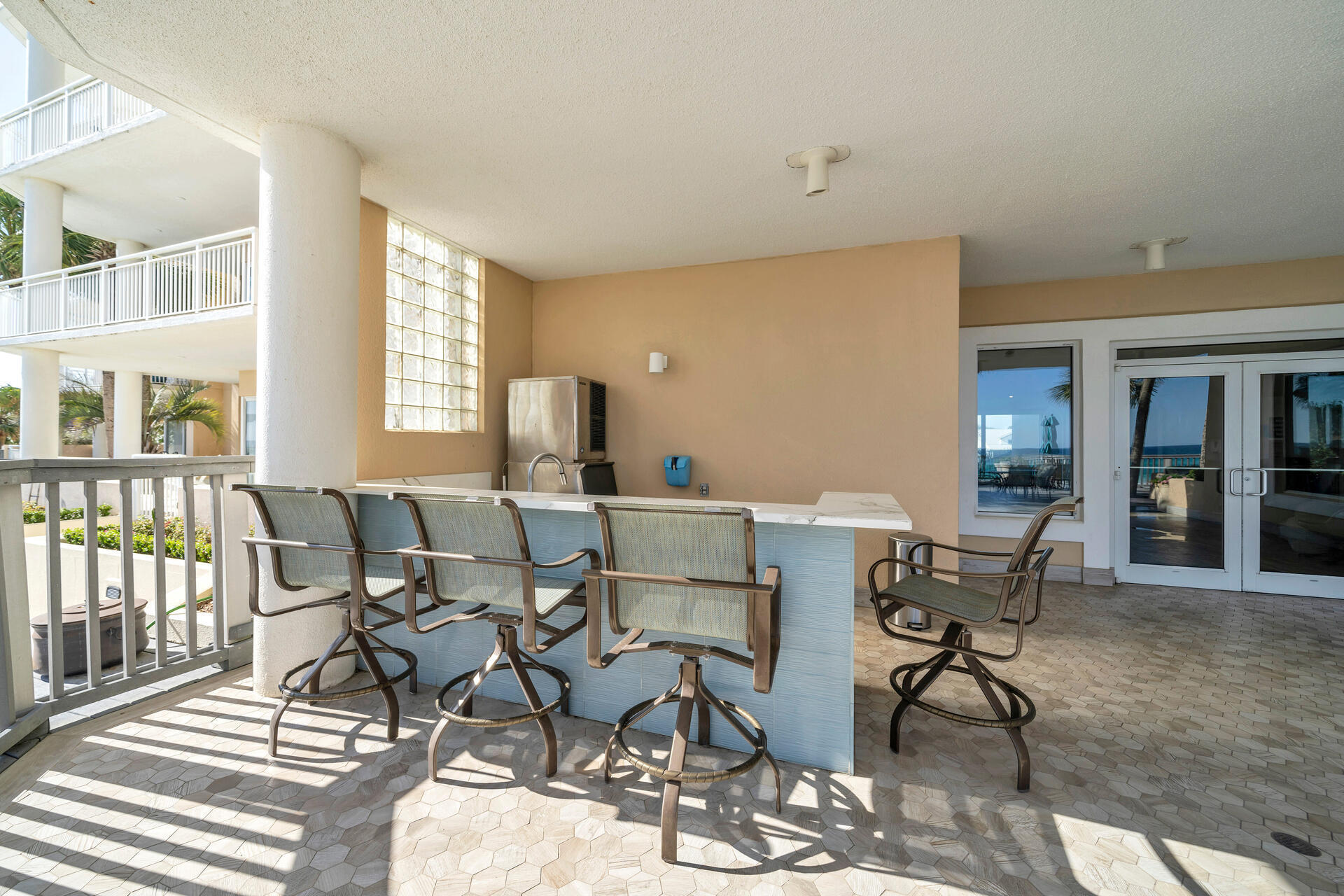 910 Grand Villas Drive 910