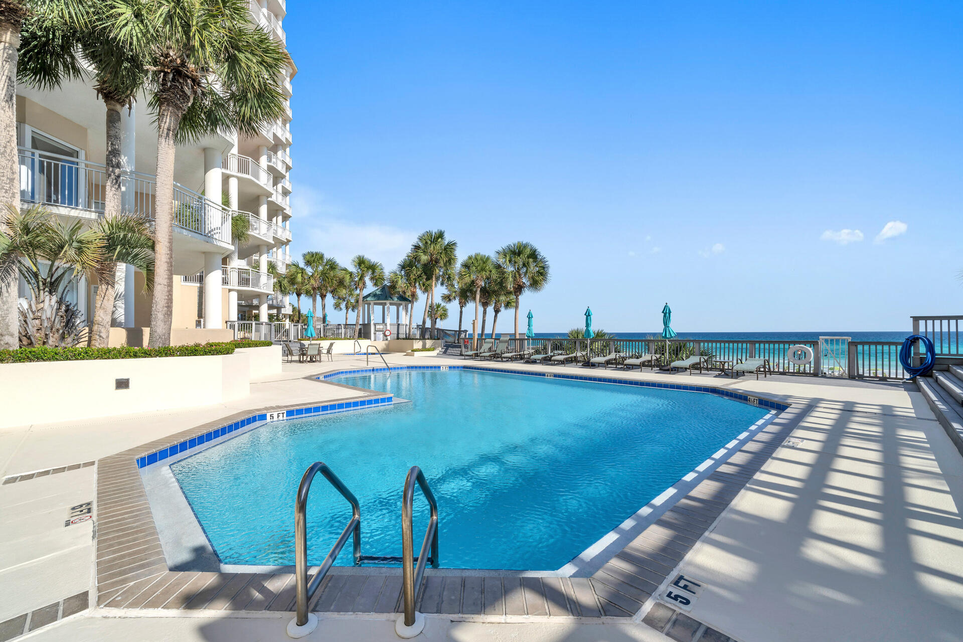 910 Grand Villas Drive 910