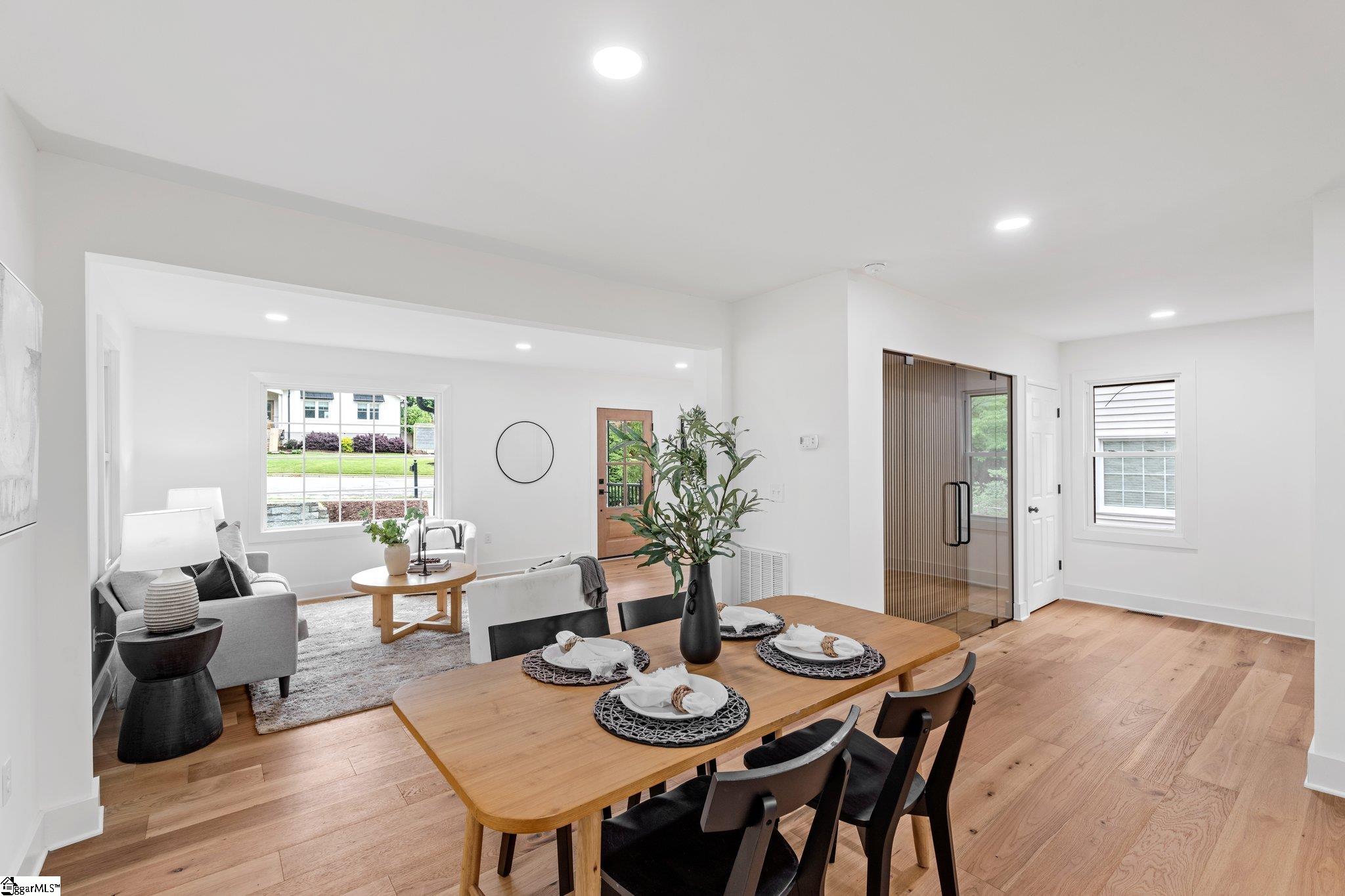 28 Douglas Drive