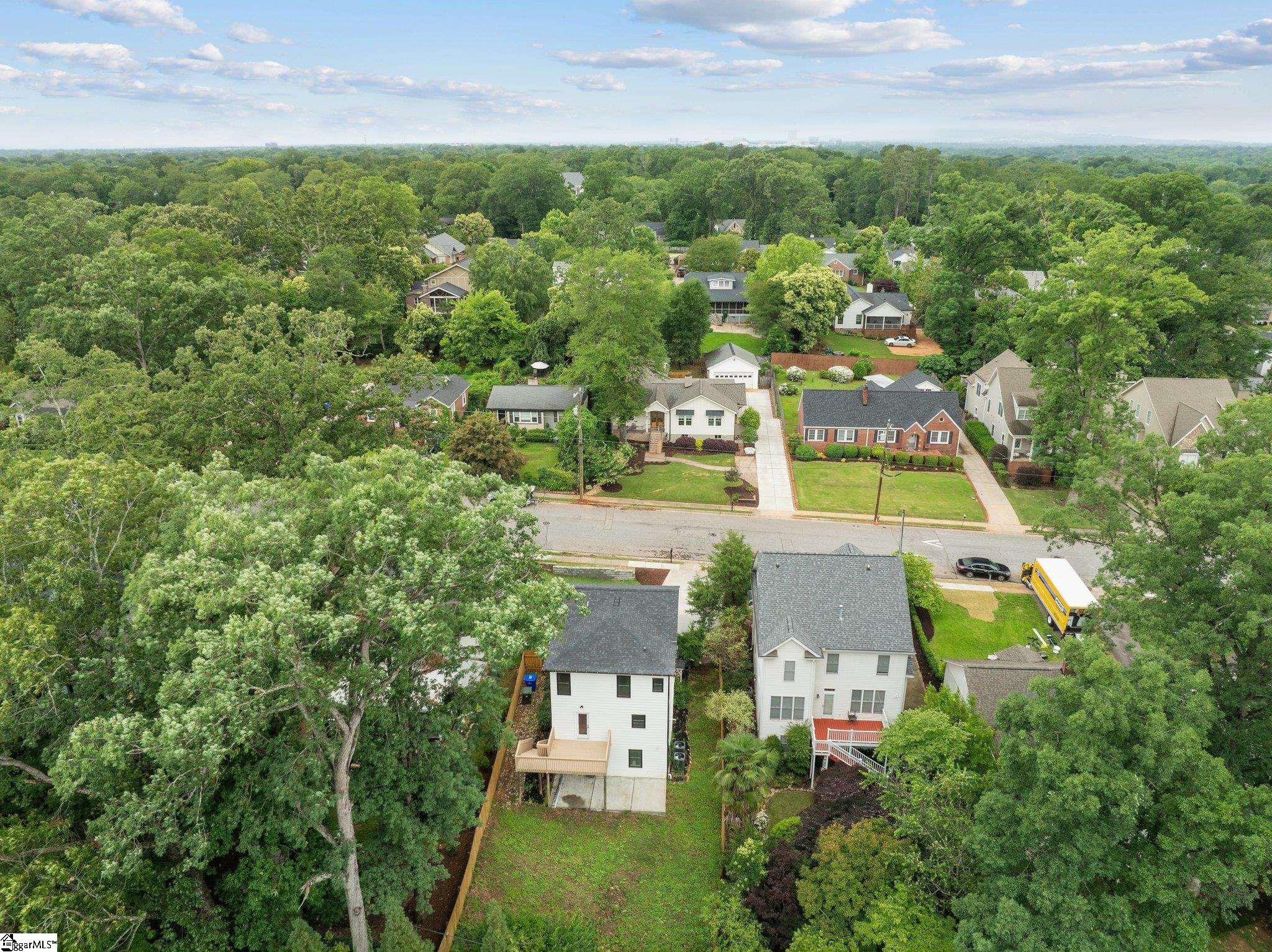 28 Douglas Drive
