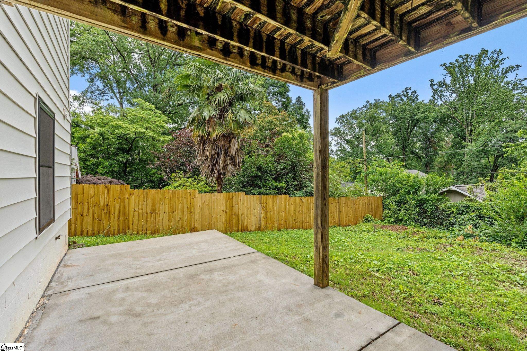 28 Douglas Drive
