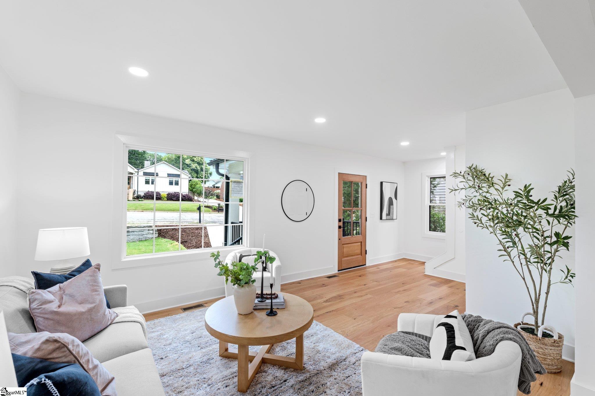 28 Douglas Drive