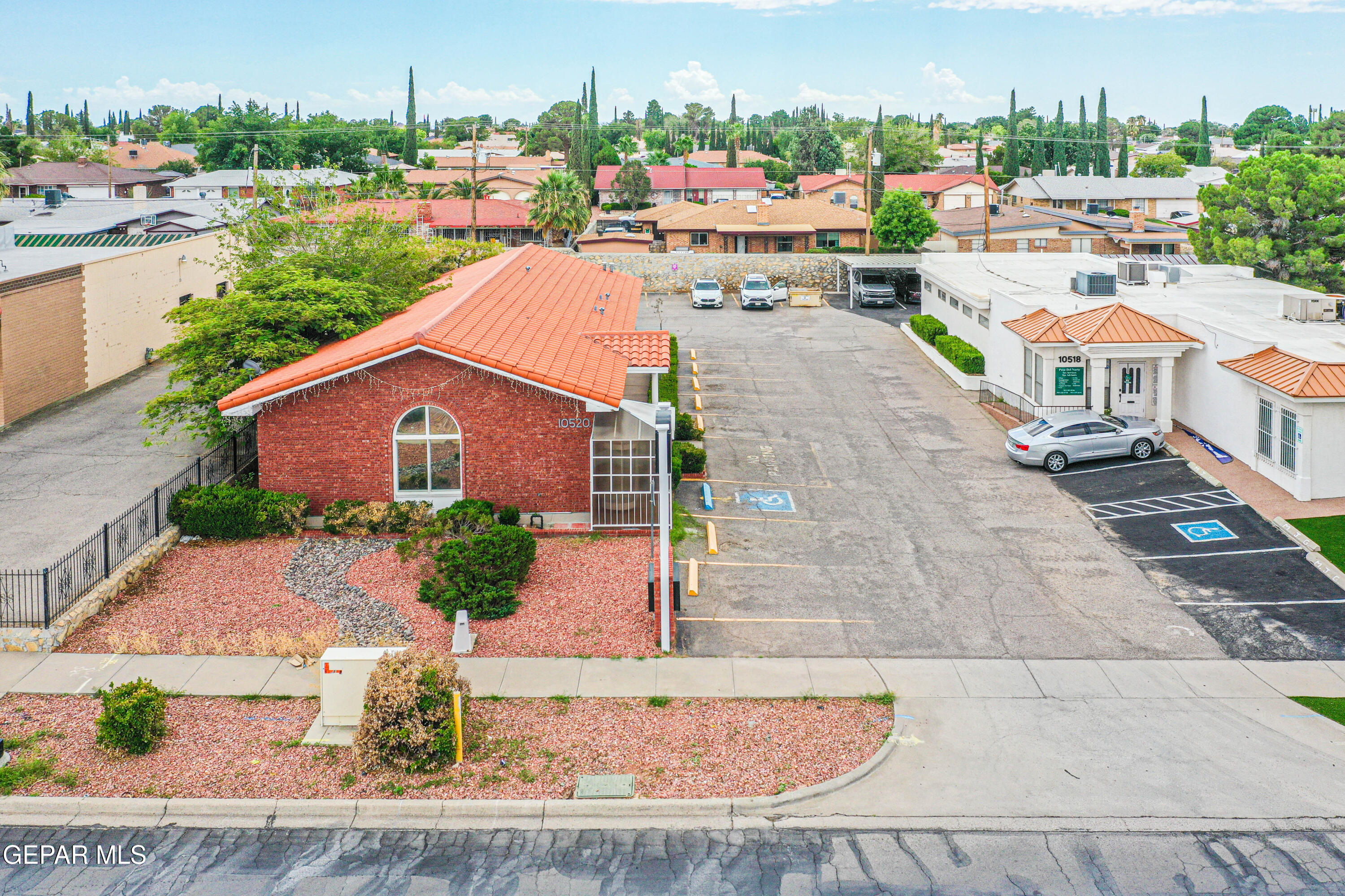 10520 MONTWOOD Drive