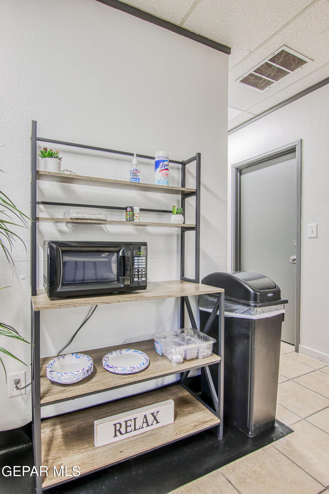 230 Thunderbird Drive P