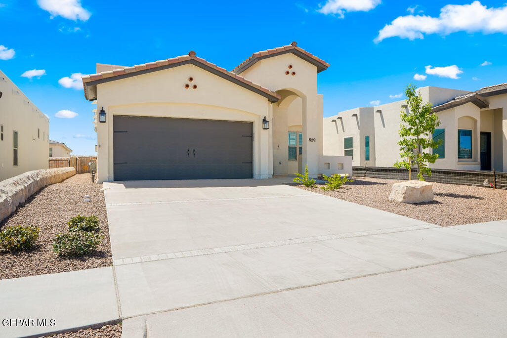 664 Paseo Musical Street
