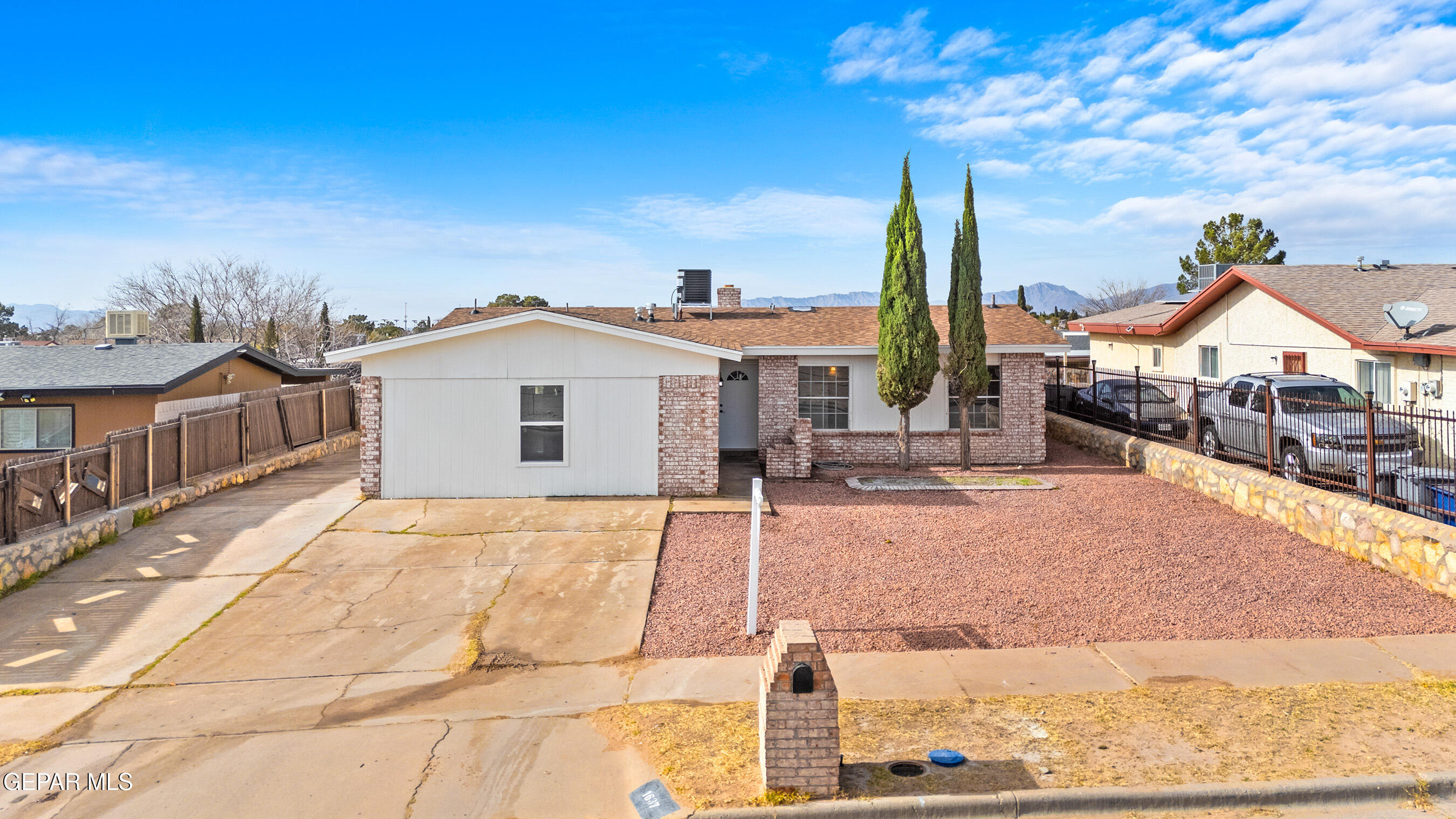 1637 James Guines Drive