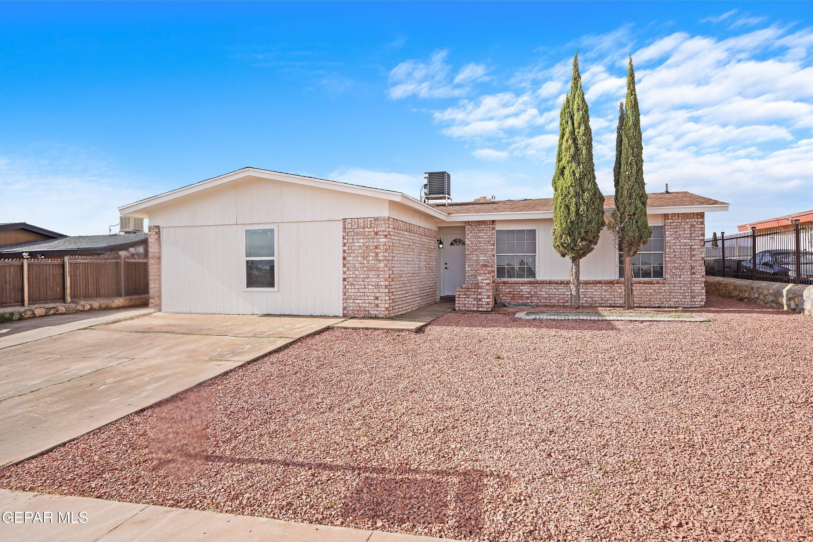 1637 James Guines Drive
