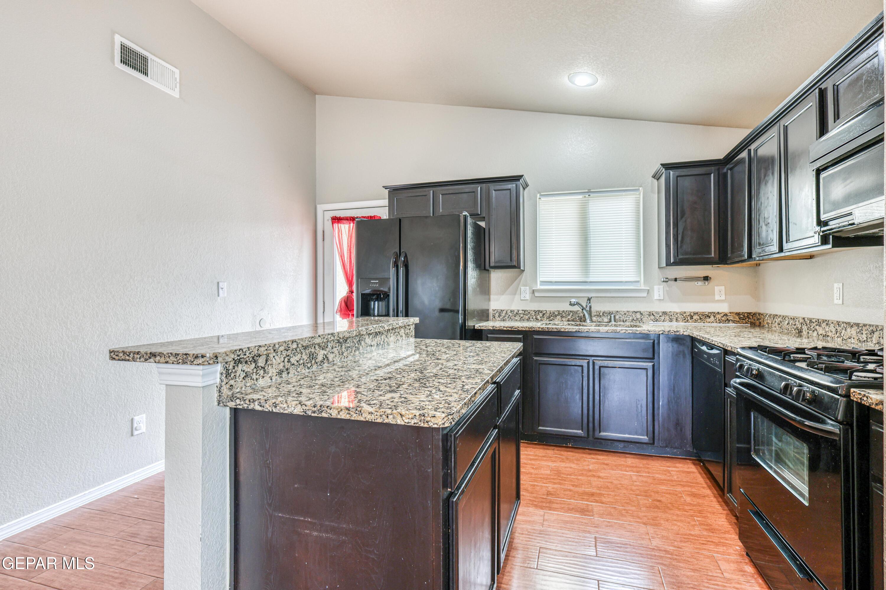 14624 FRIESIAN Trail