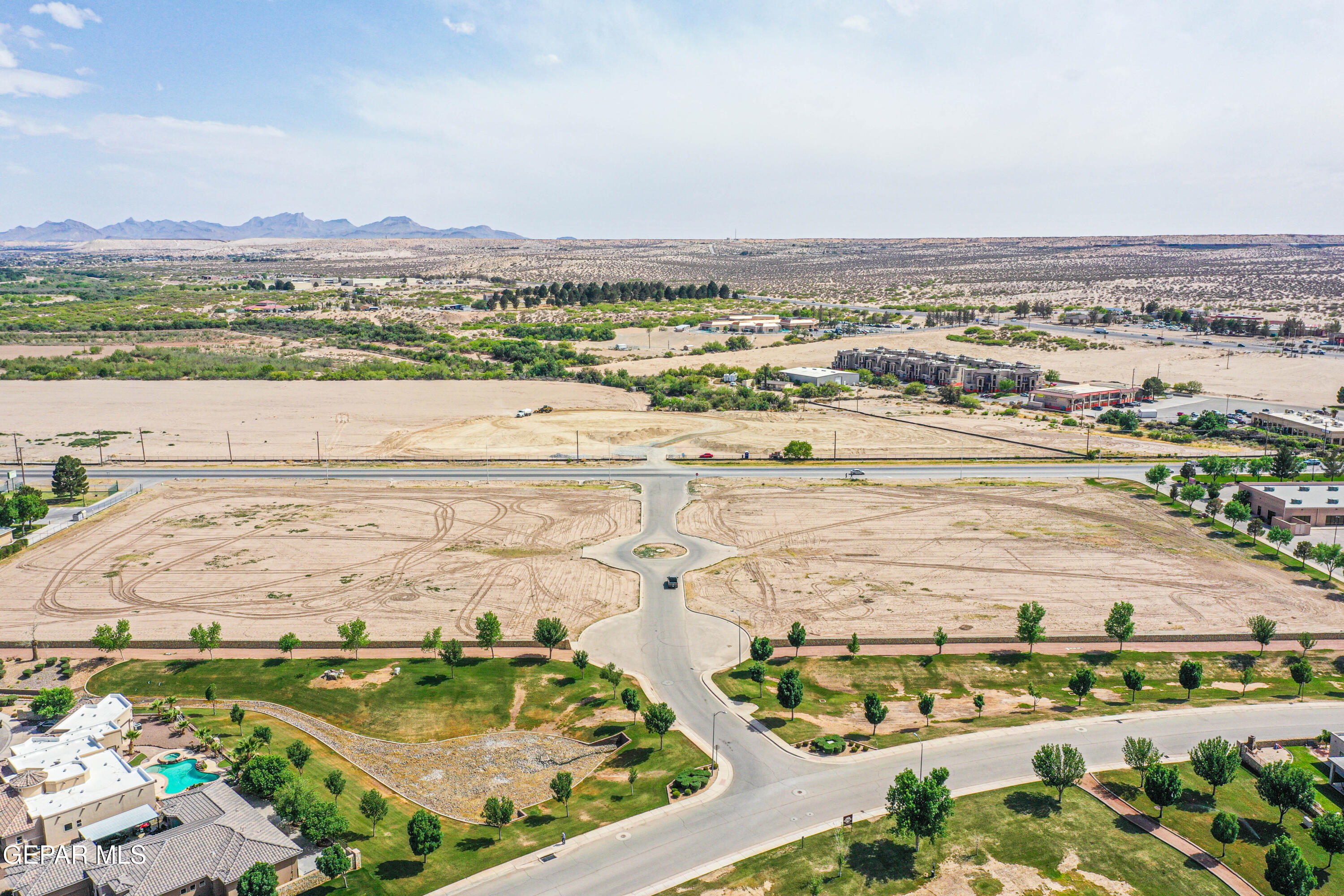 1151 COUNTRY CLUB Road