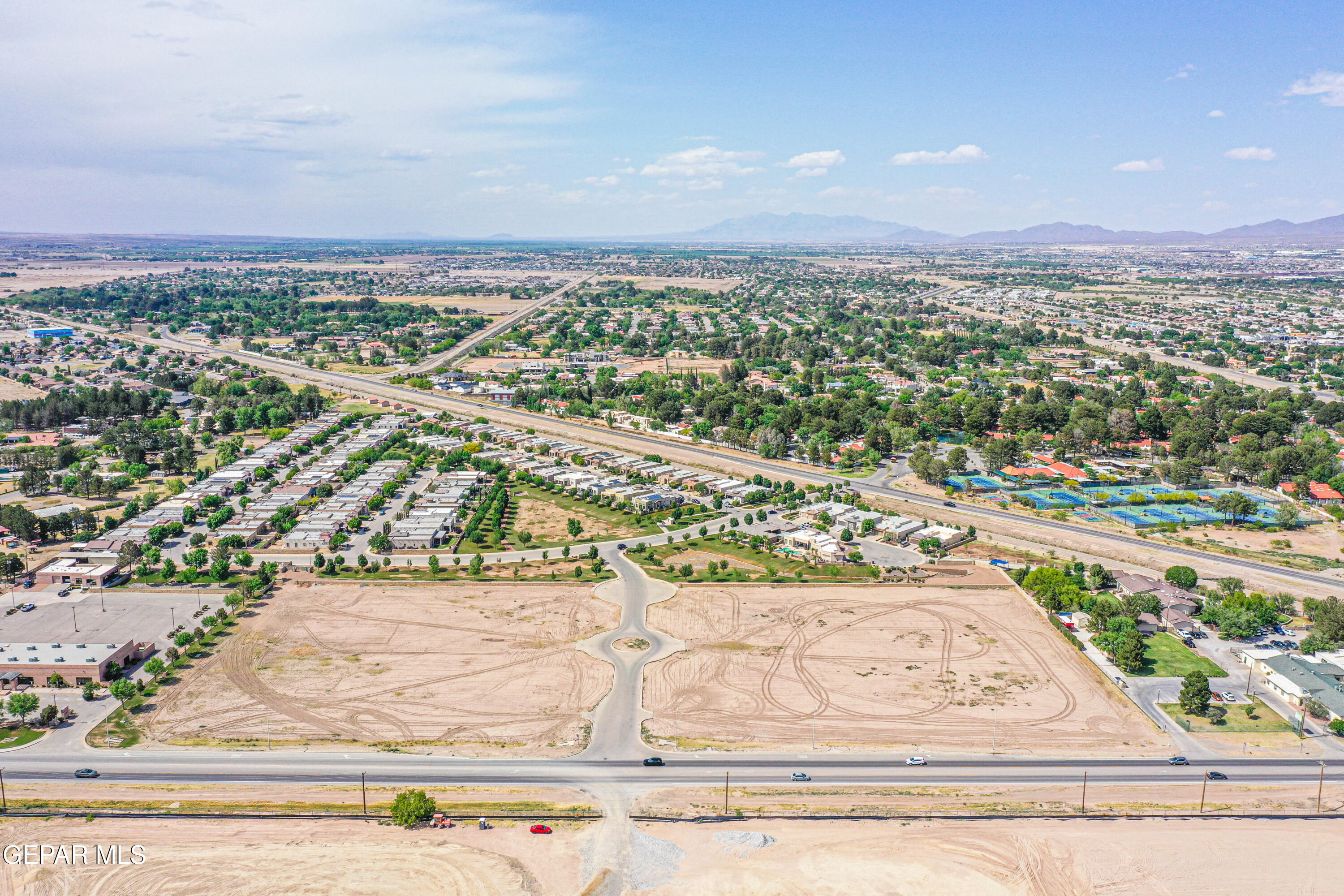 1151 COUNTRY CLUB Road