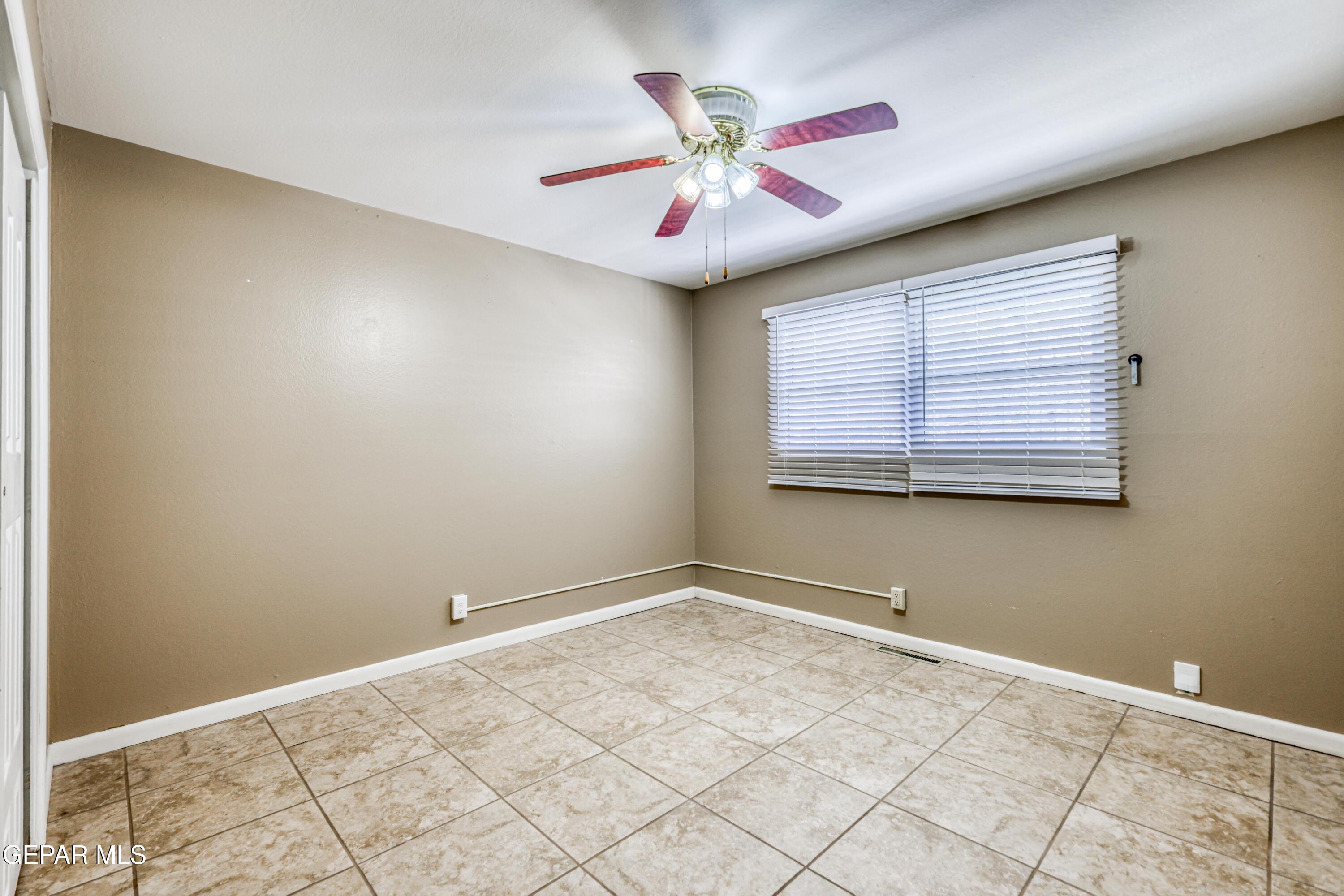 4001 LAS VEGAS Drive