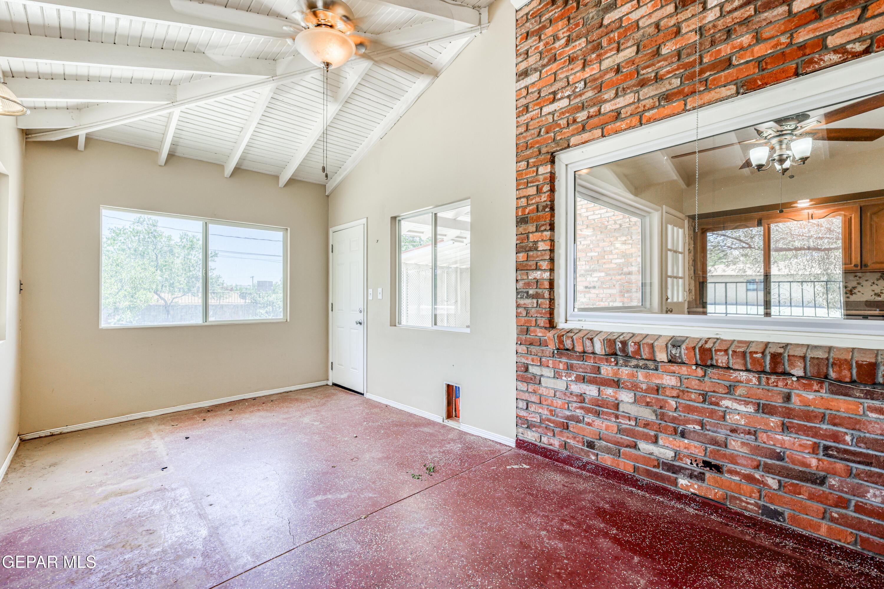 4001 LAS VEGAS Drive