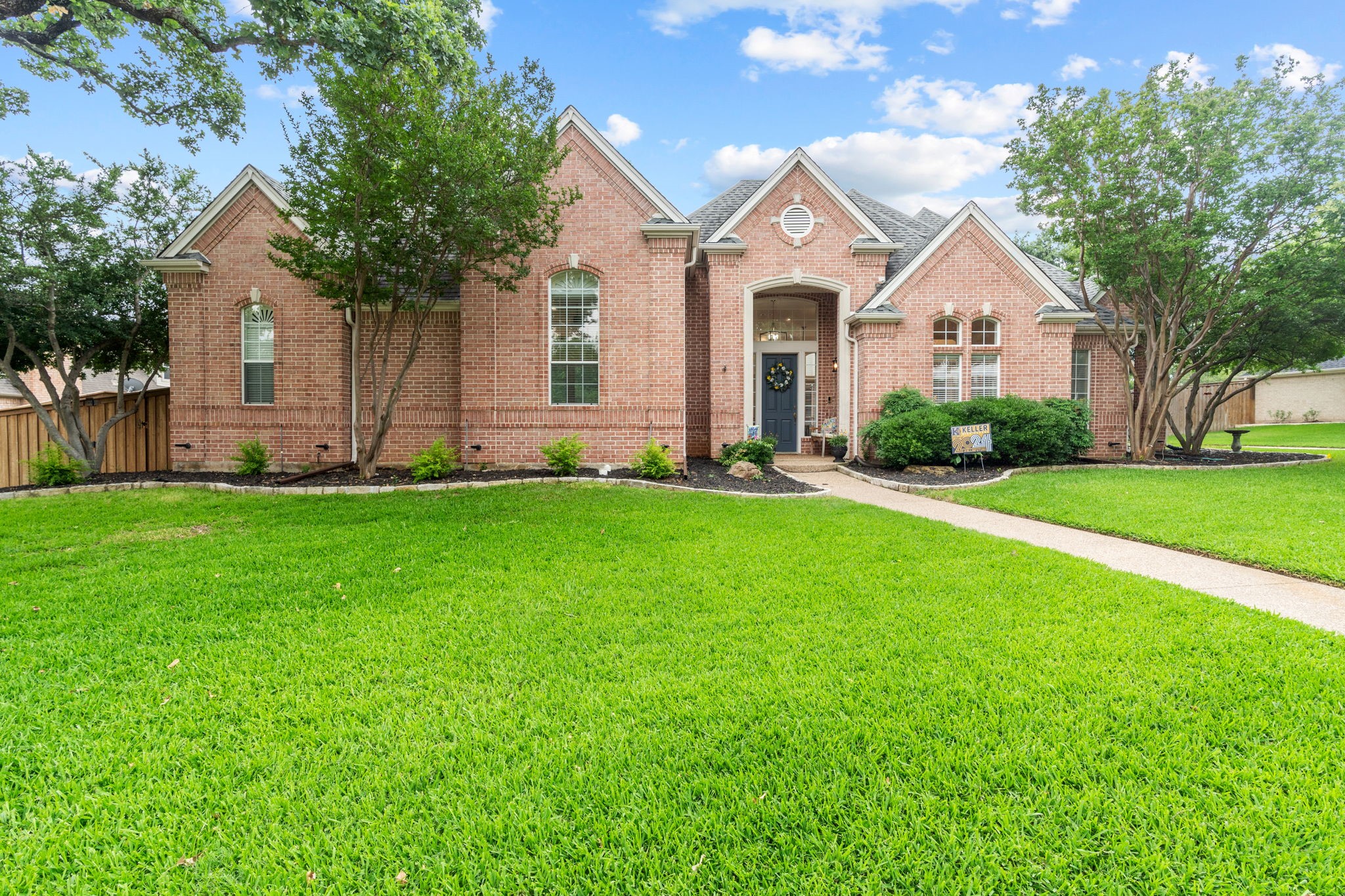 1608 Village Trail