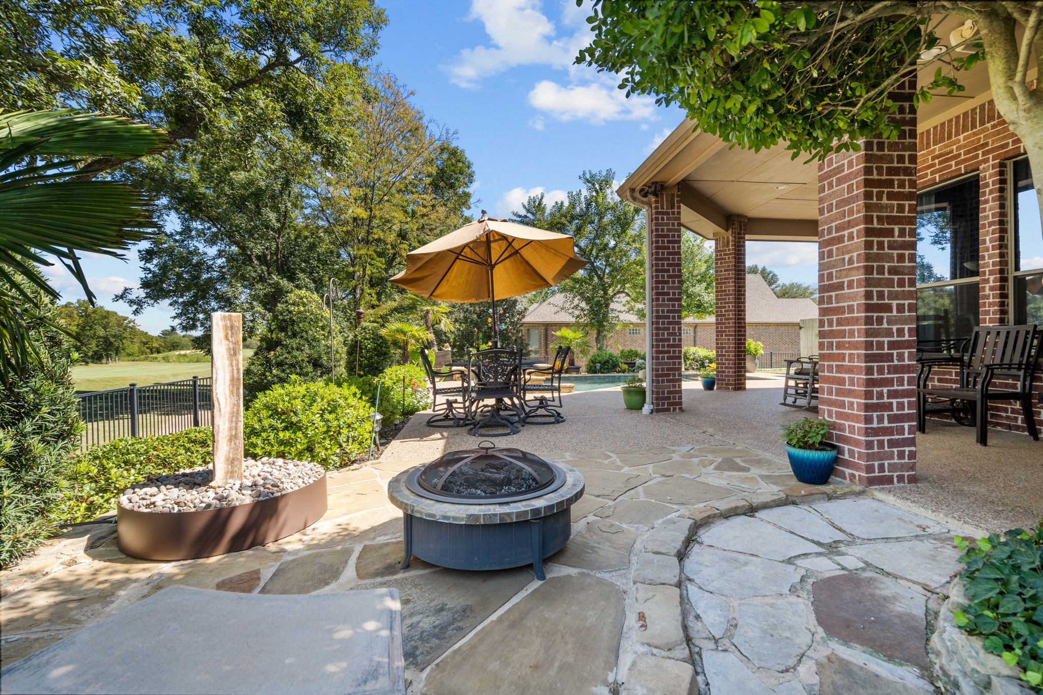 1907 Zavala Road