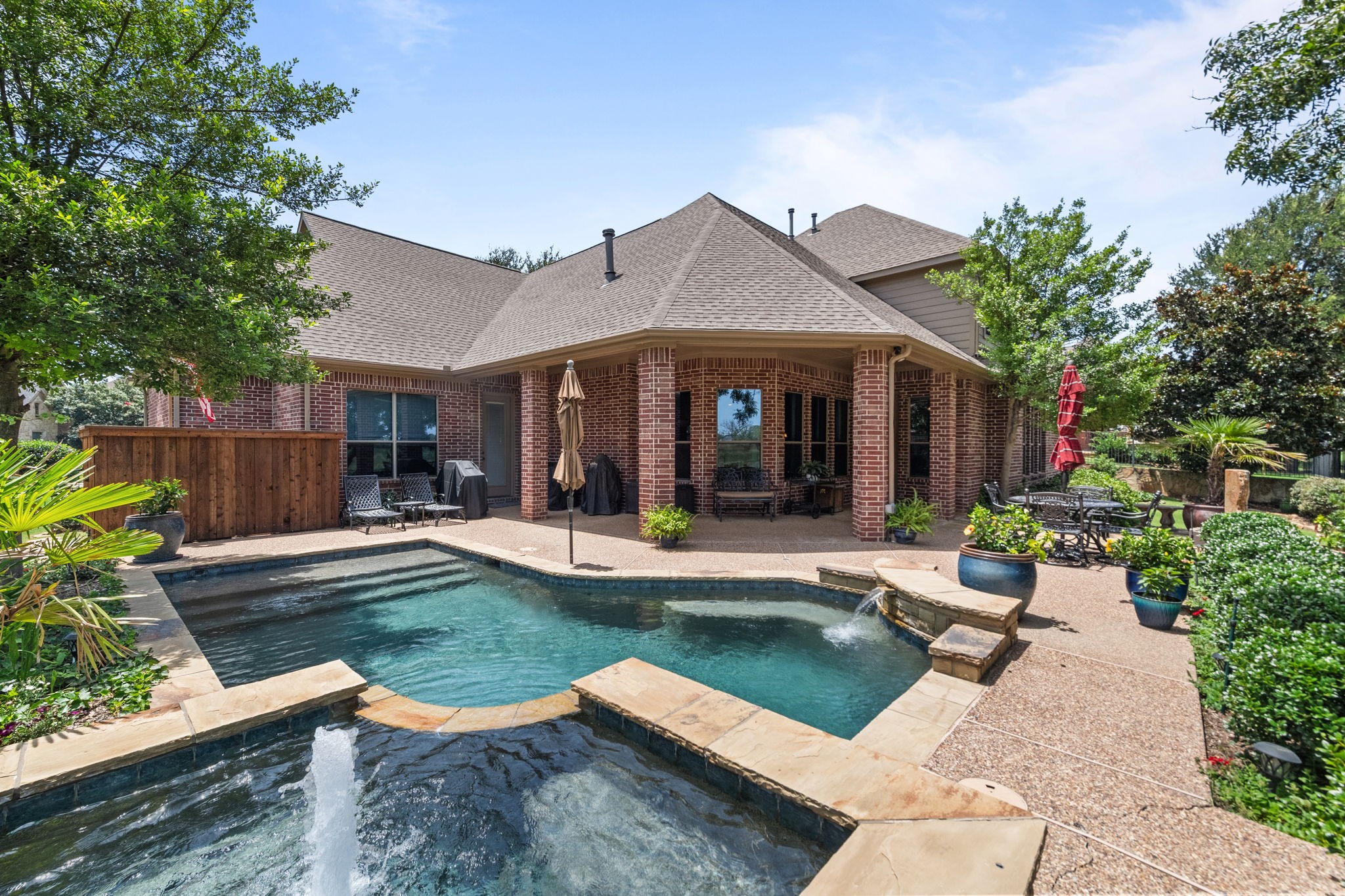 1907 Zavala Road