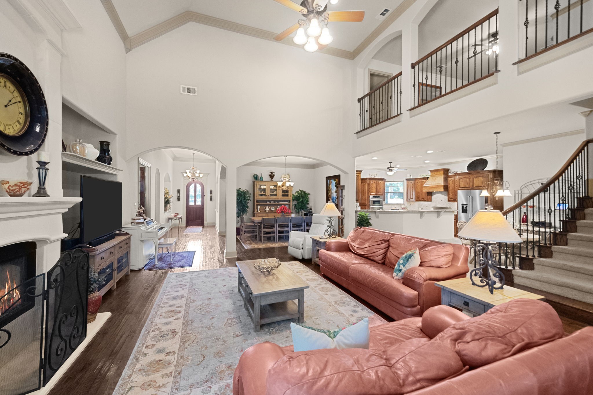 1907 Zavala Road