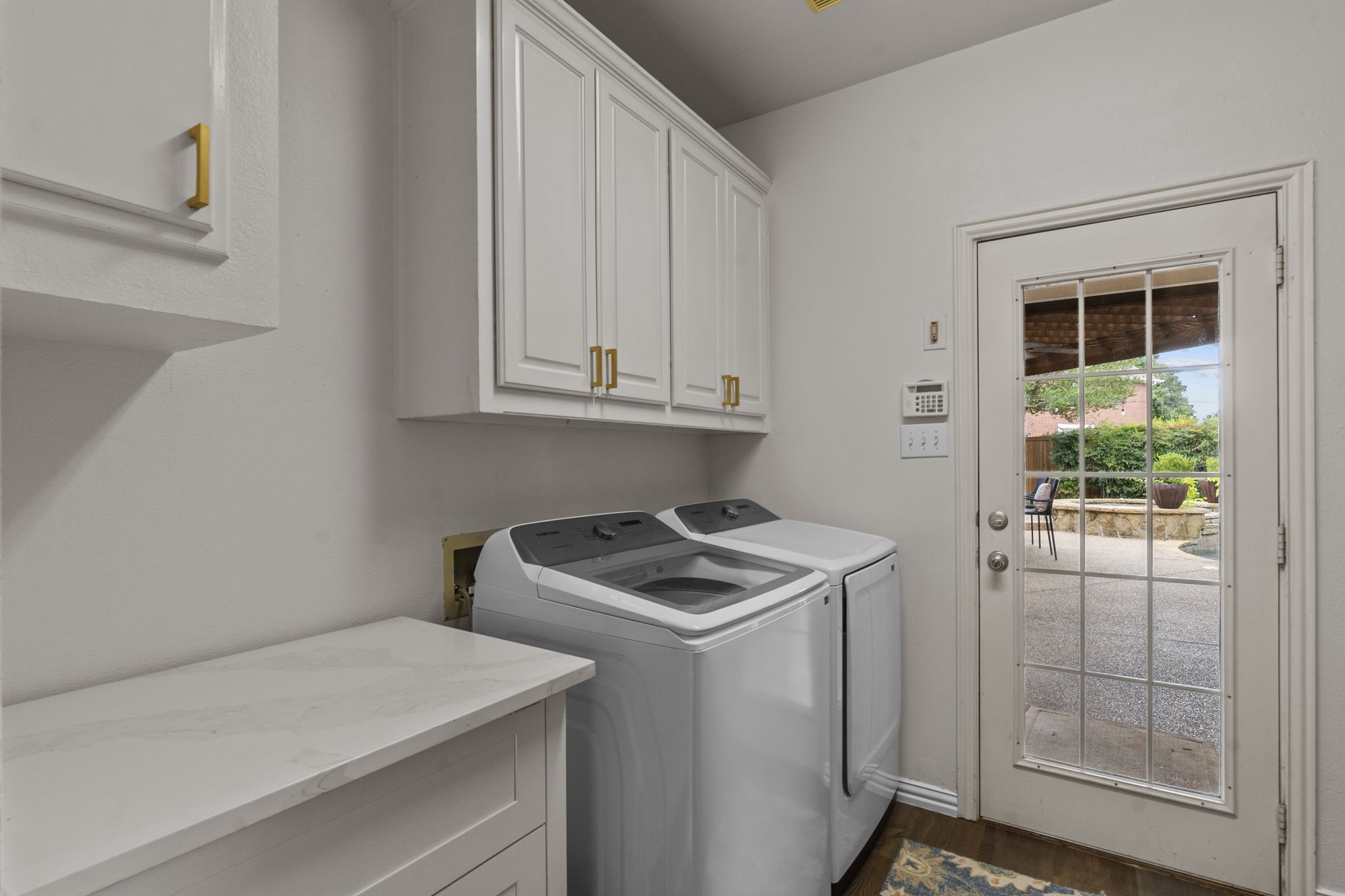 2708 Country Glen Court