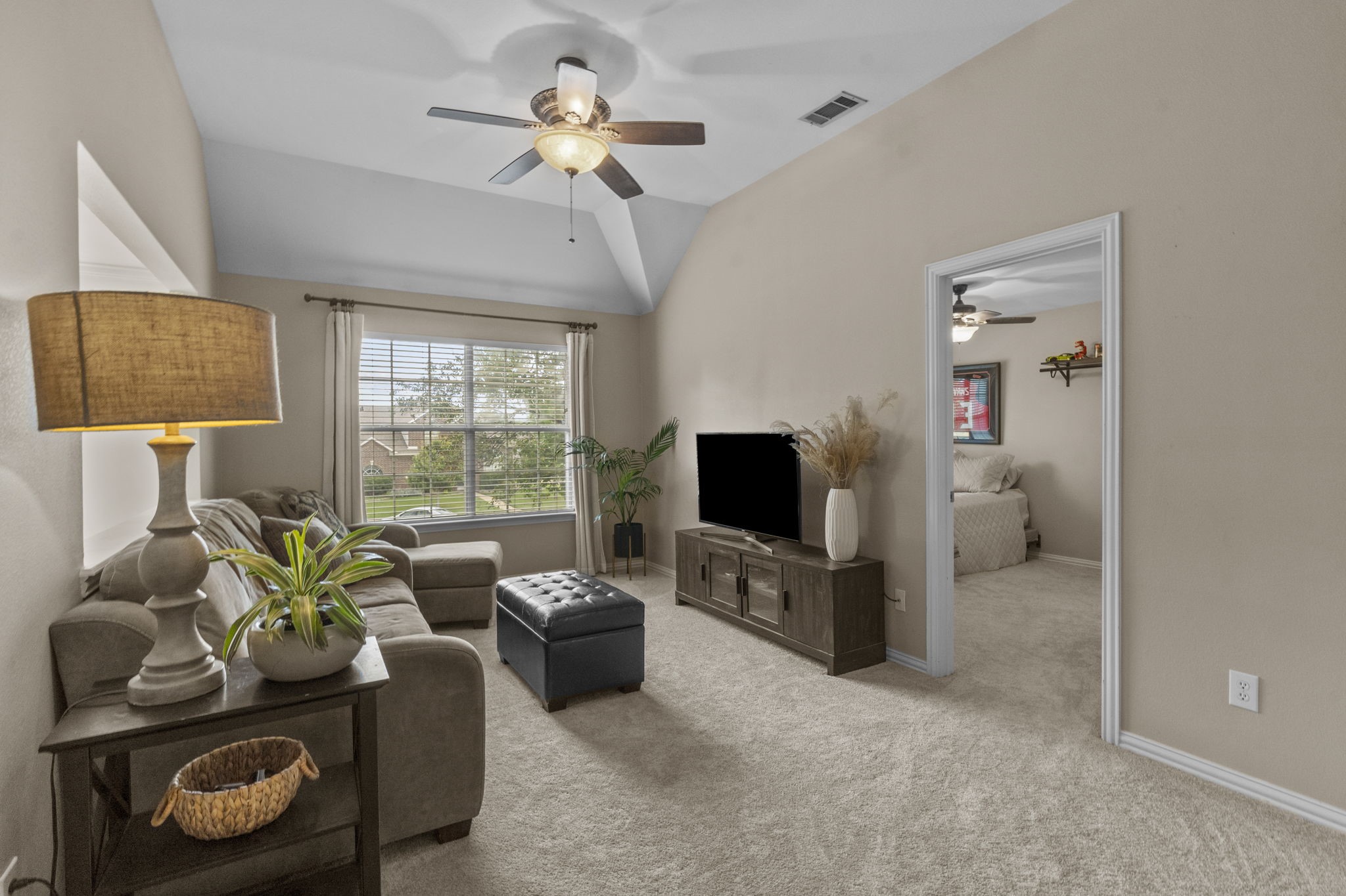 2708 Country Glen Court