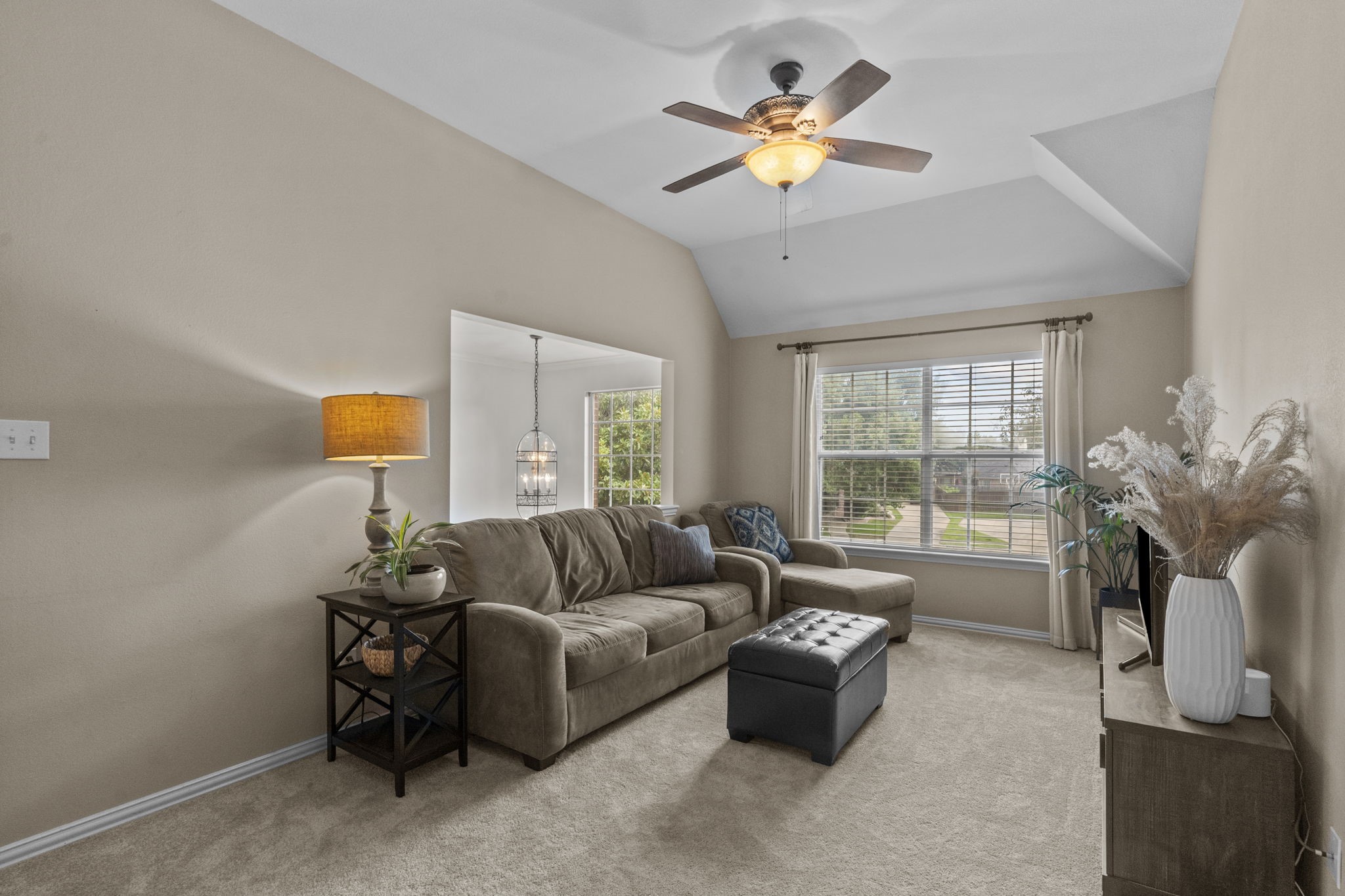 2708 Country Glen Court