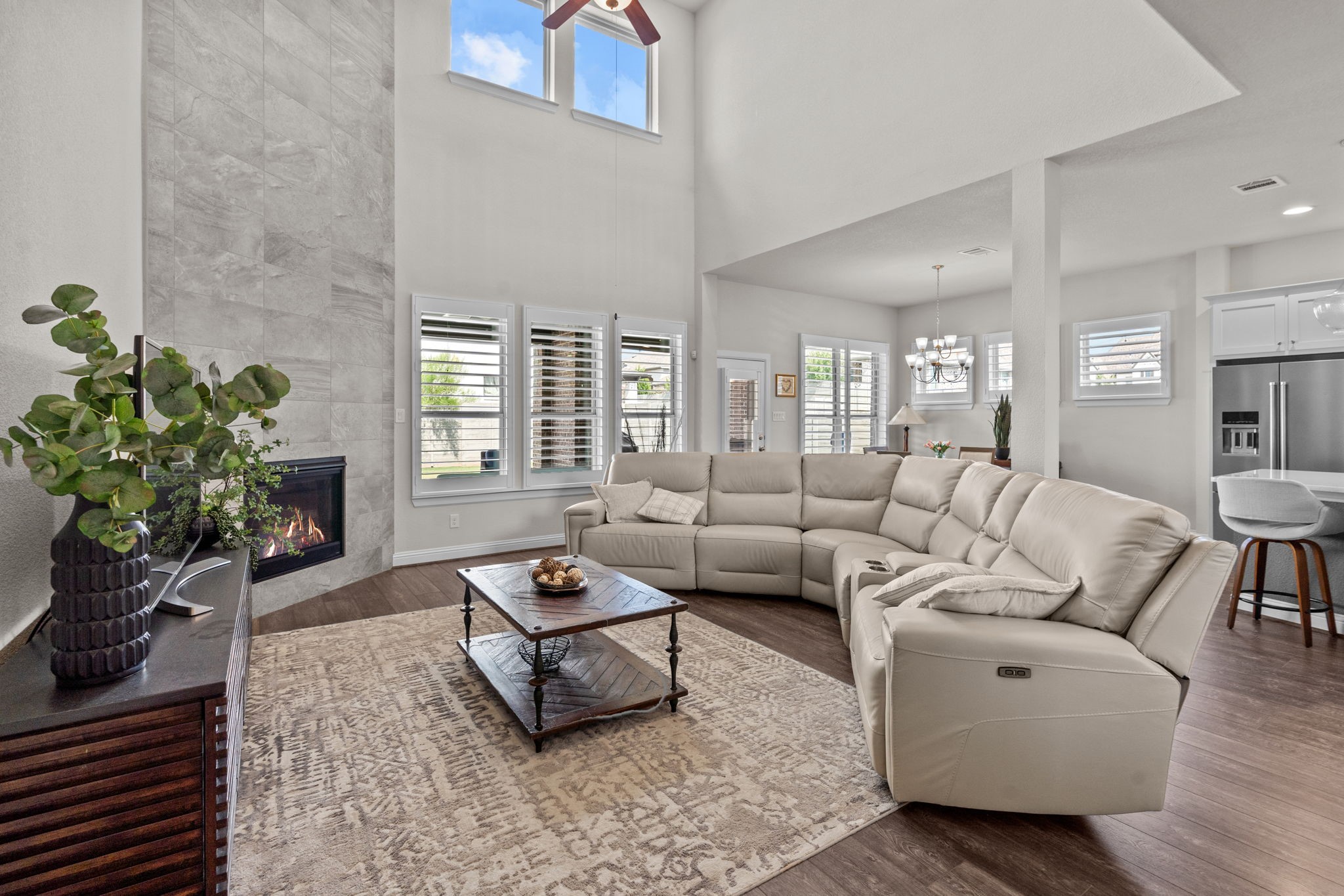 1101 Treeline Drive