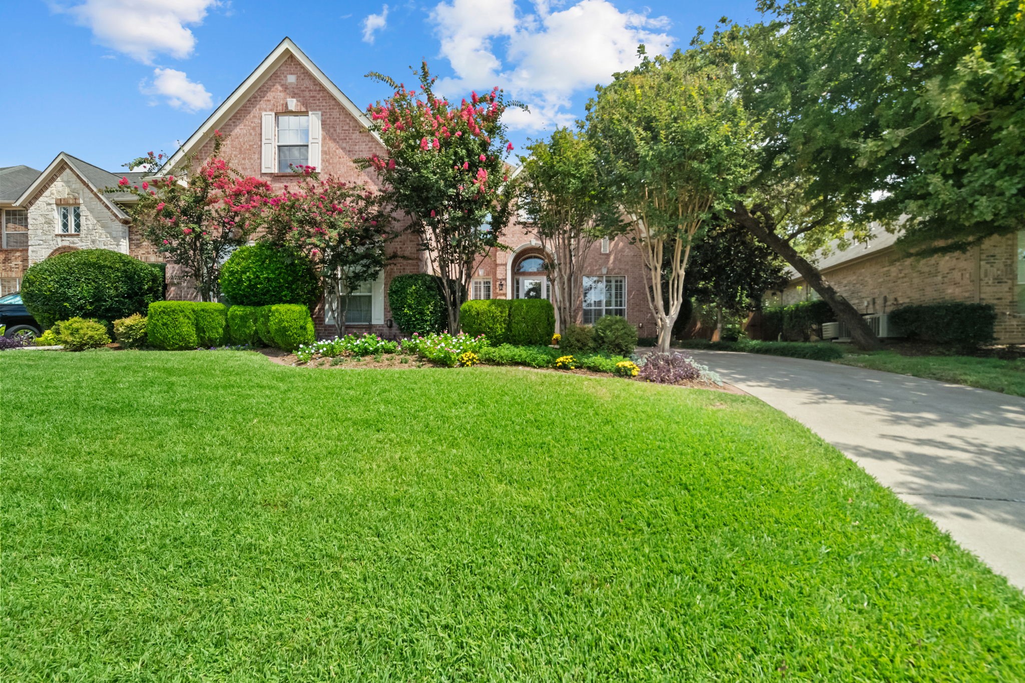 813 Edgewood Drive