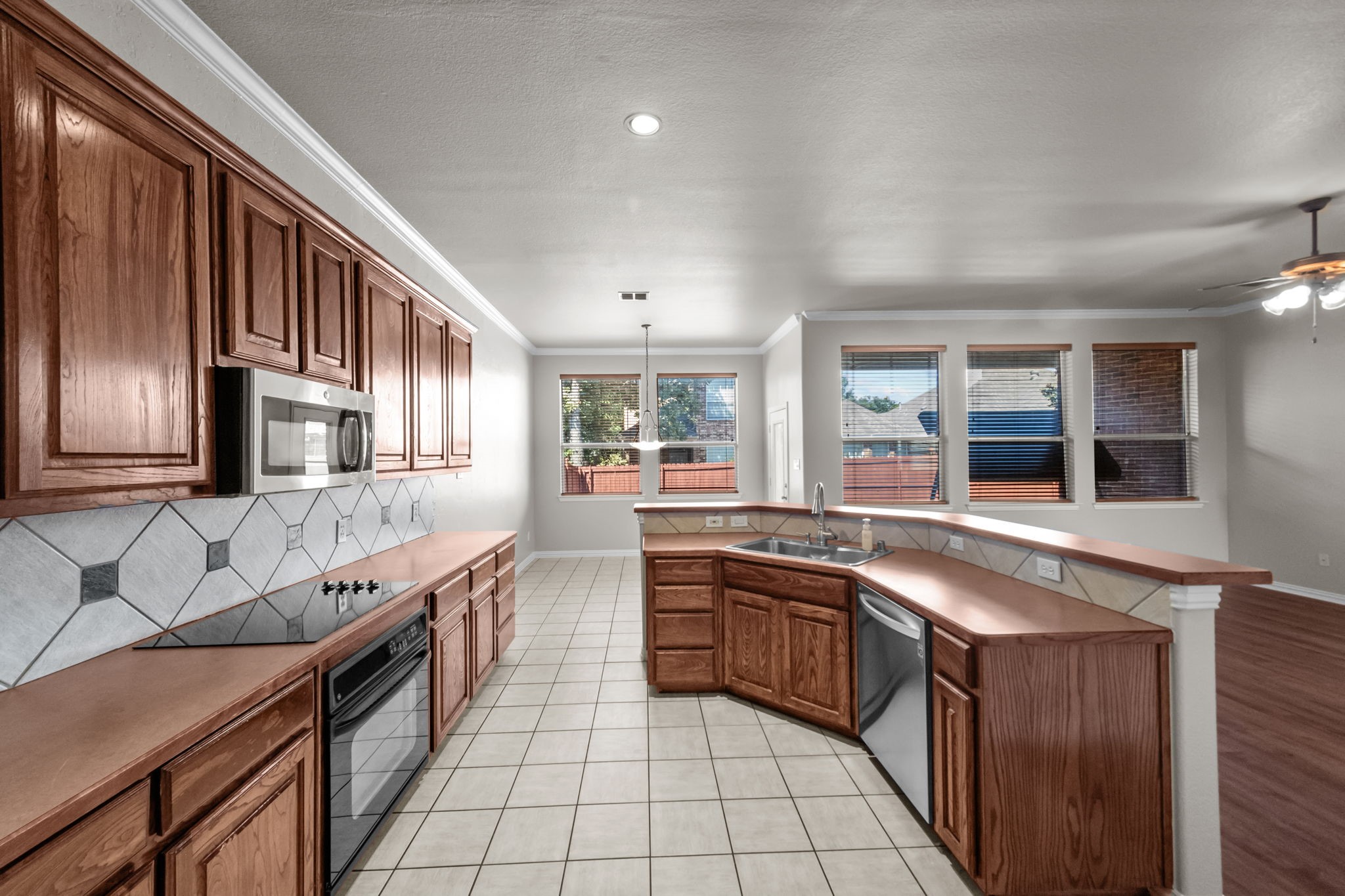 2011 Deer Path Court