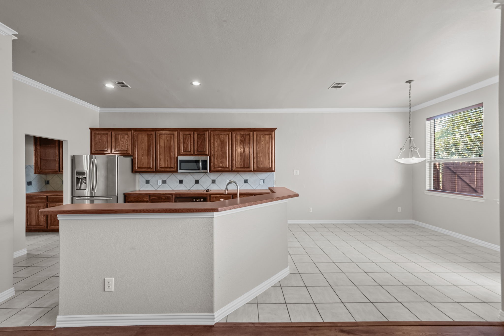 2011 Deer Path Court