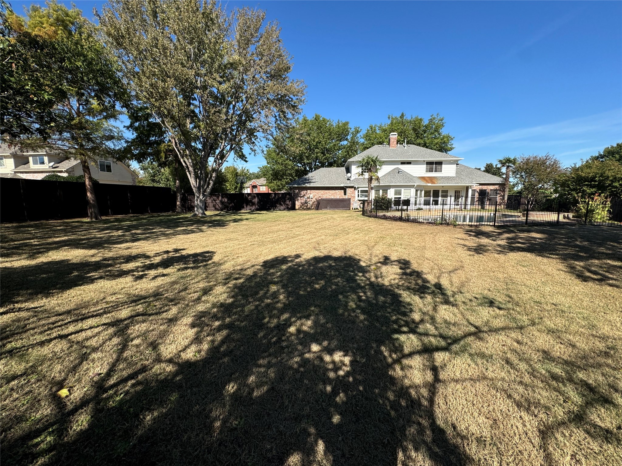 110 E Chapel Downs Drive