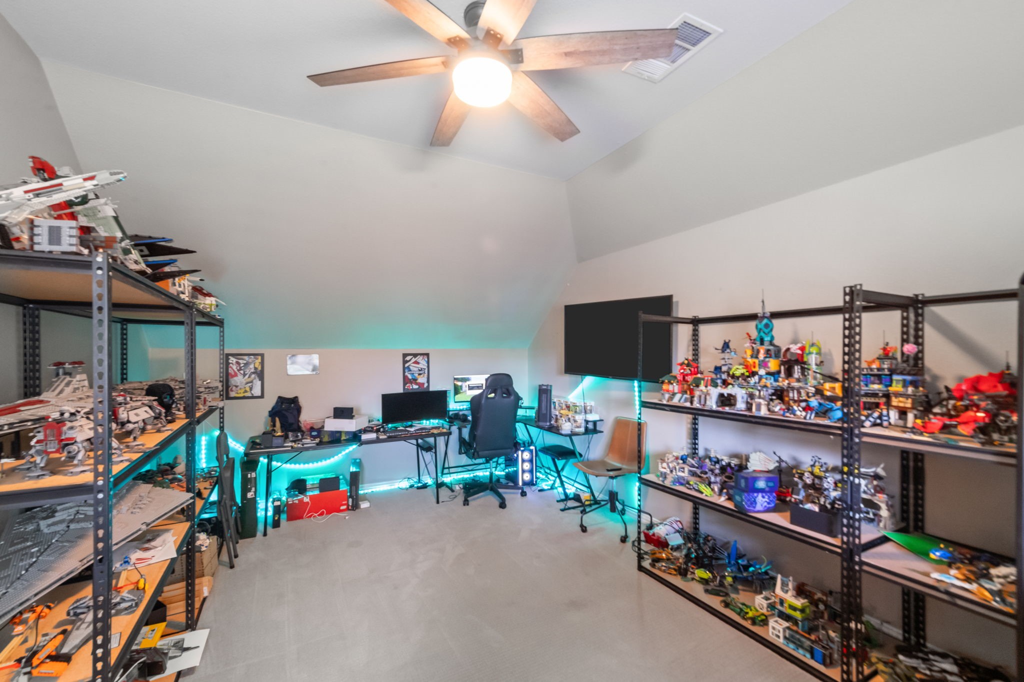 416 Northshore Court