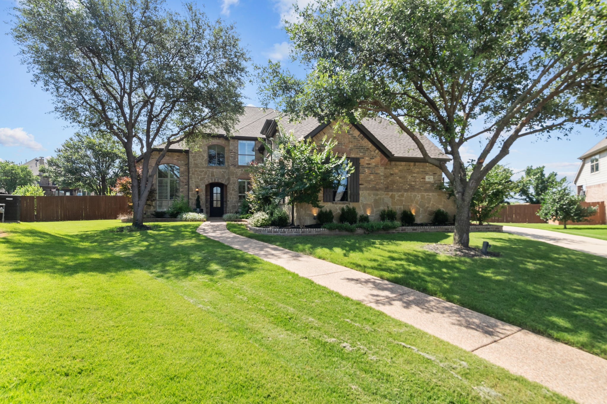 416 Northshore Court