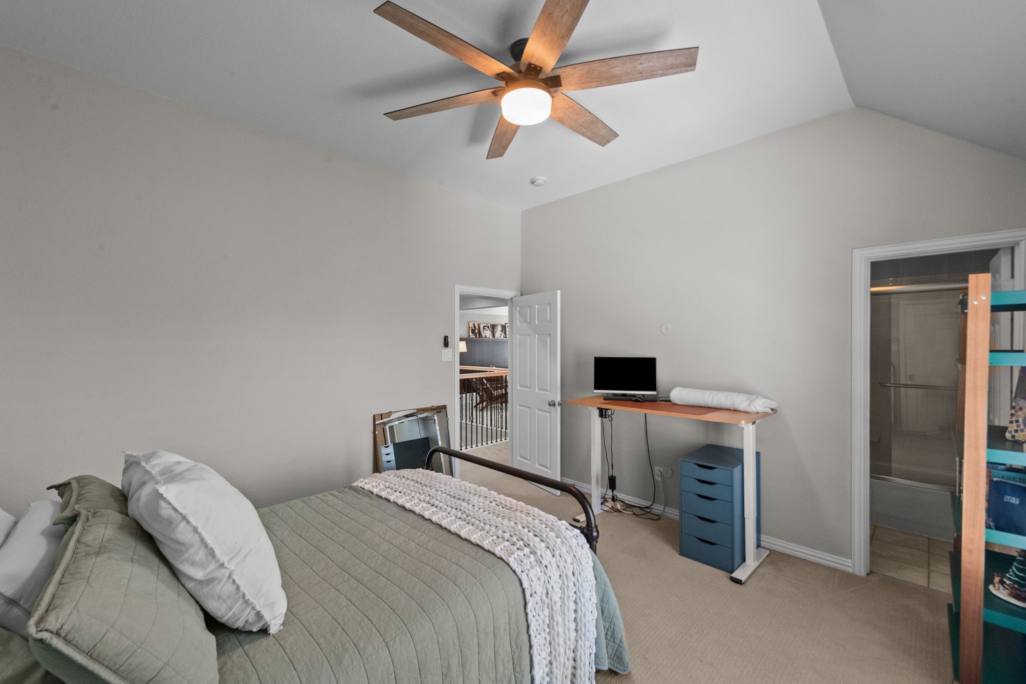 416 Northshore Court