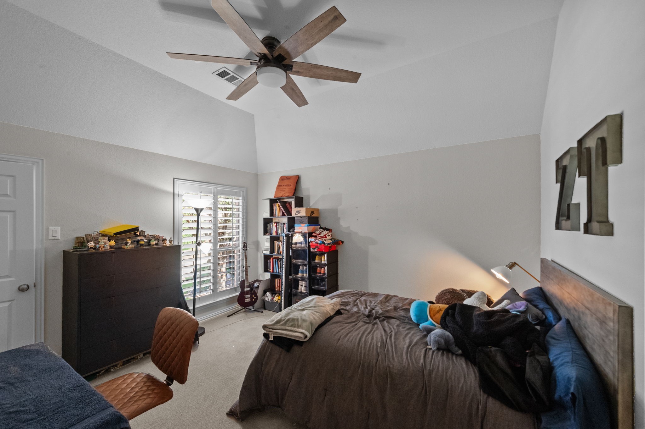 416 Northshore Court