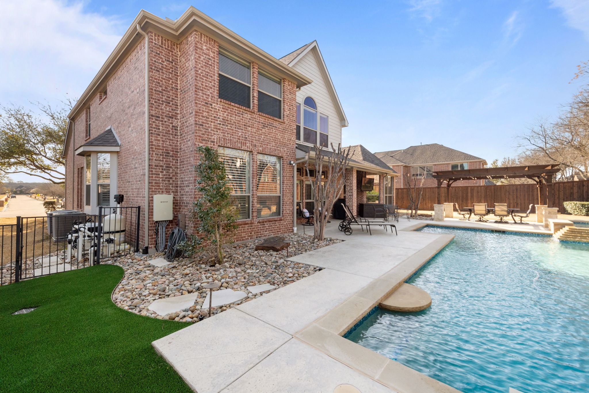 1548 Penny Lane