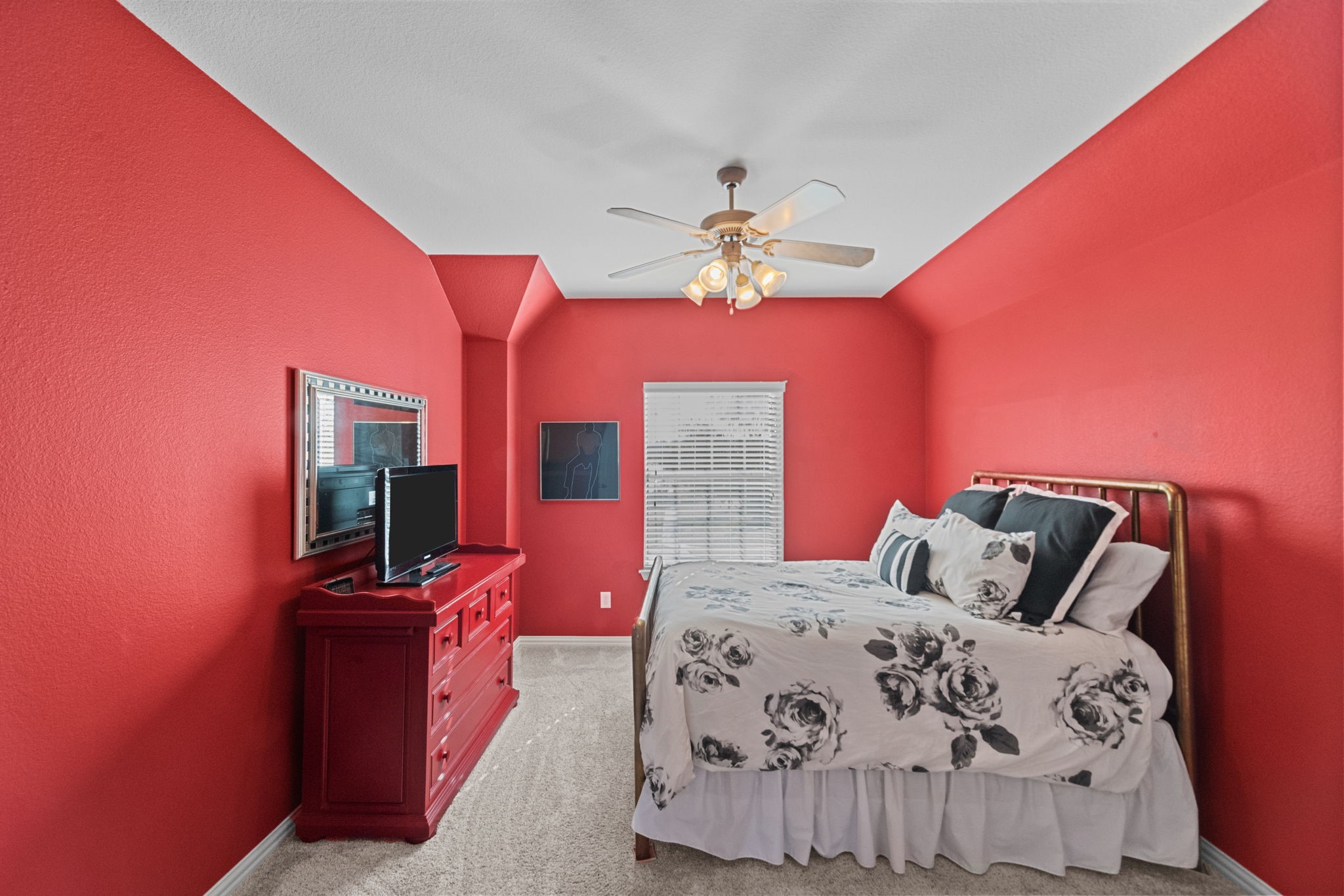 1548 Penny Lane