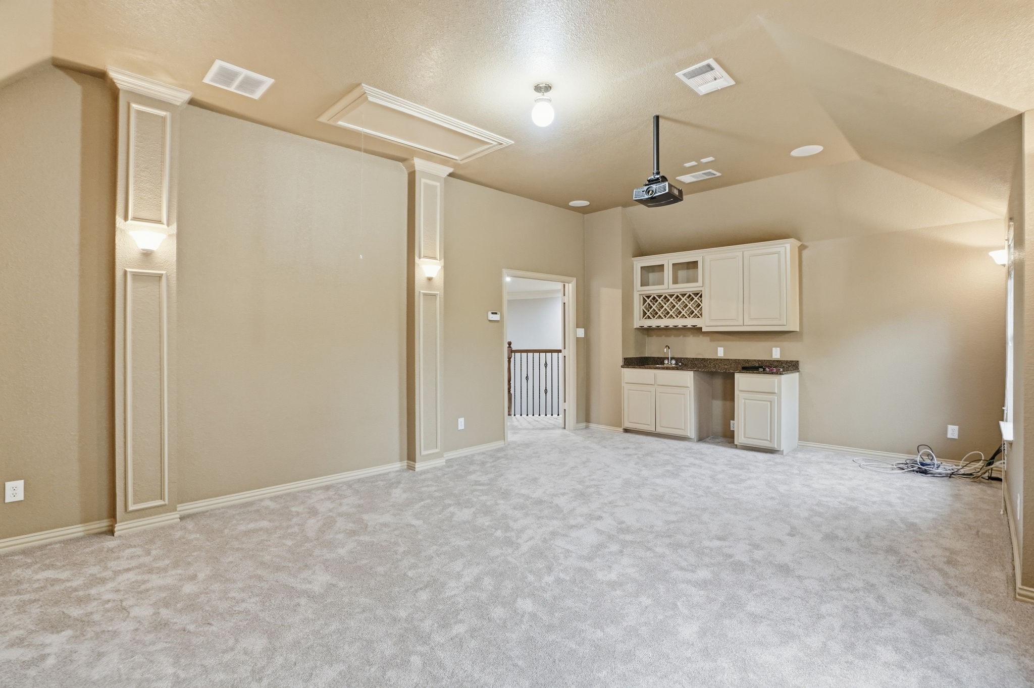 815 Sandy Trail