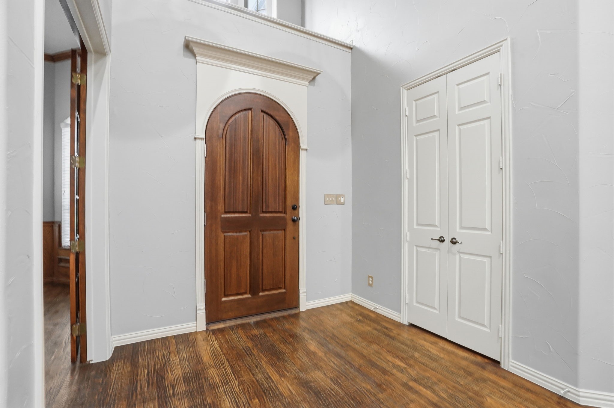 815 Sandy Trail