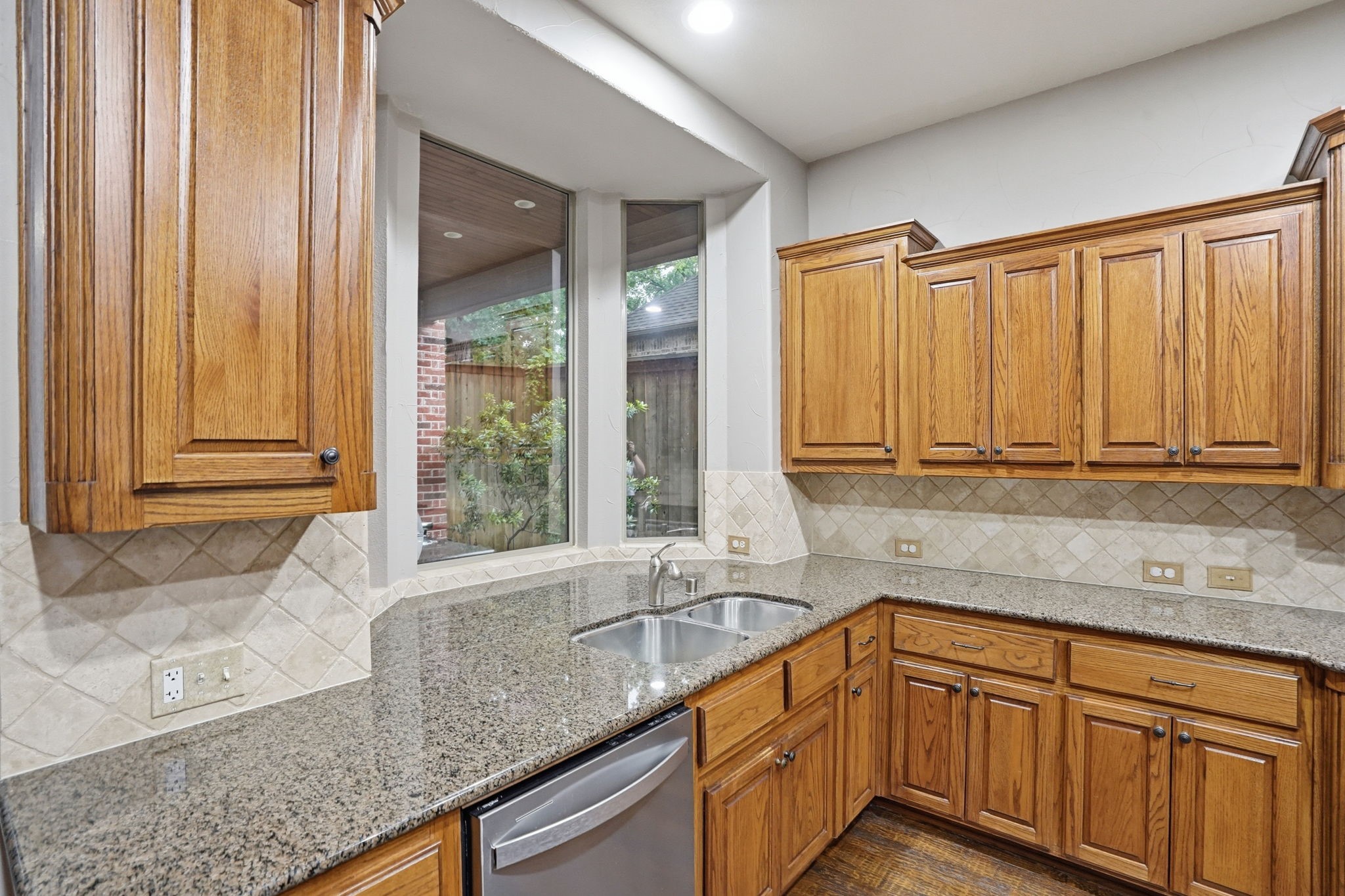 815 Sandy Trail