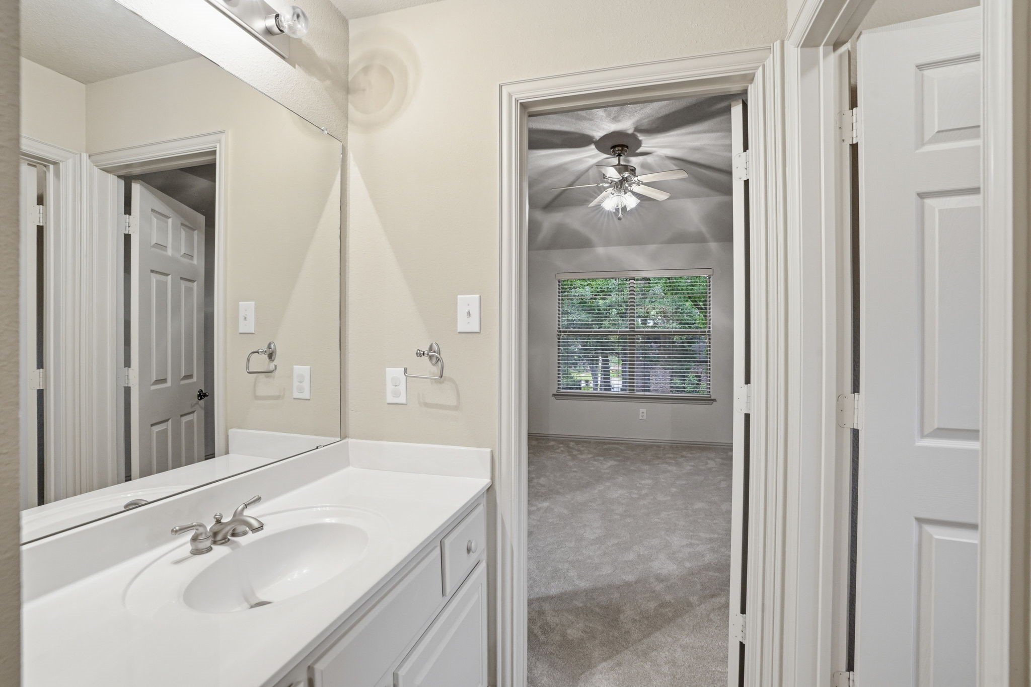 815 Sandy Trail