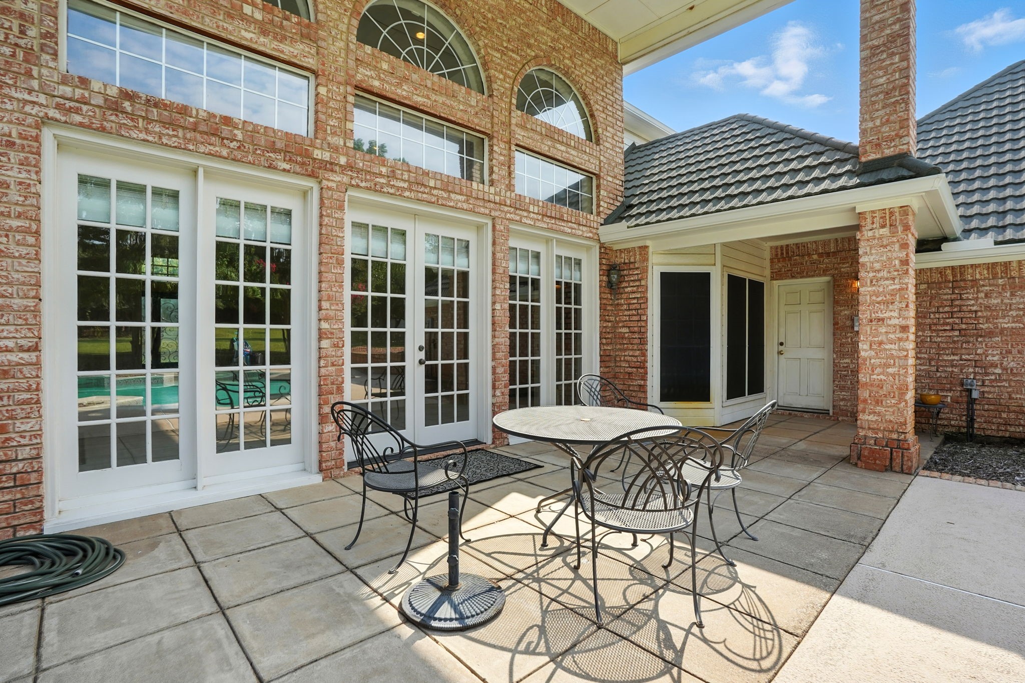 7200 Belle Meade Drive